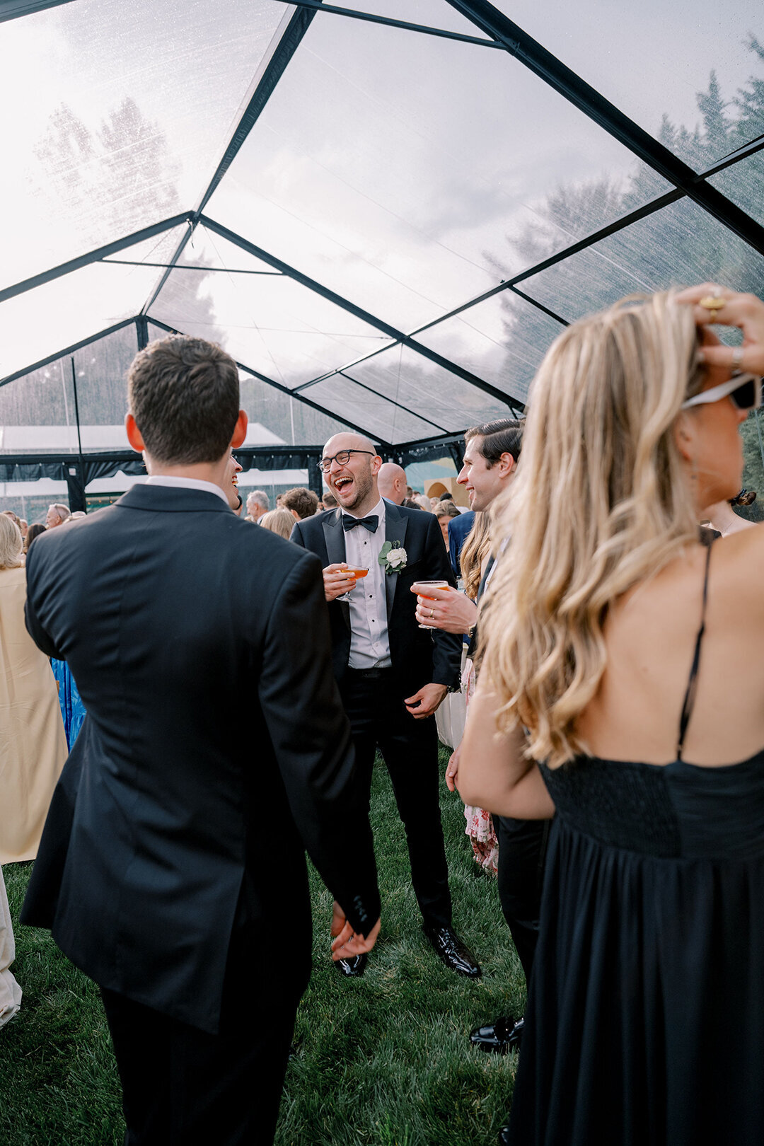 KathleenRob5-3-25GlenstoneGardenVA-VickiGraftonPhotography-786