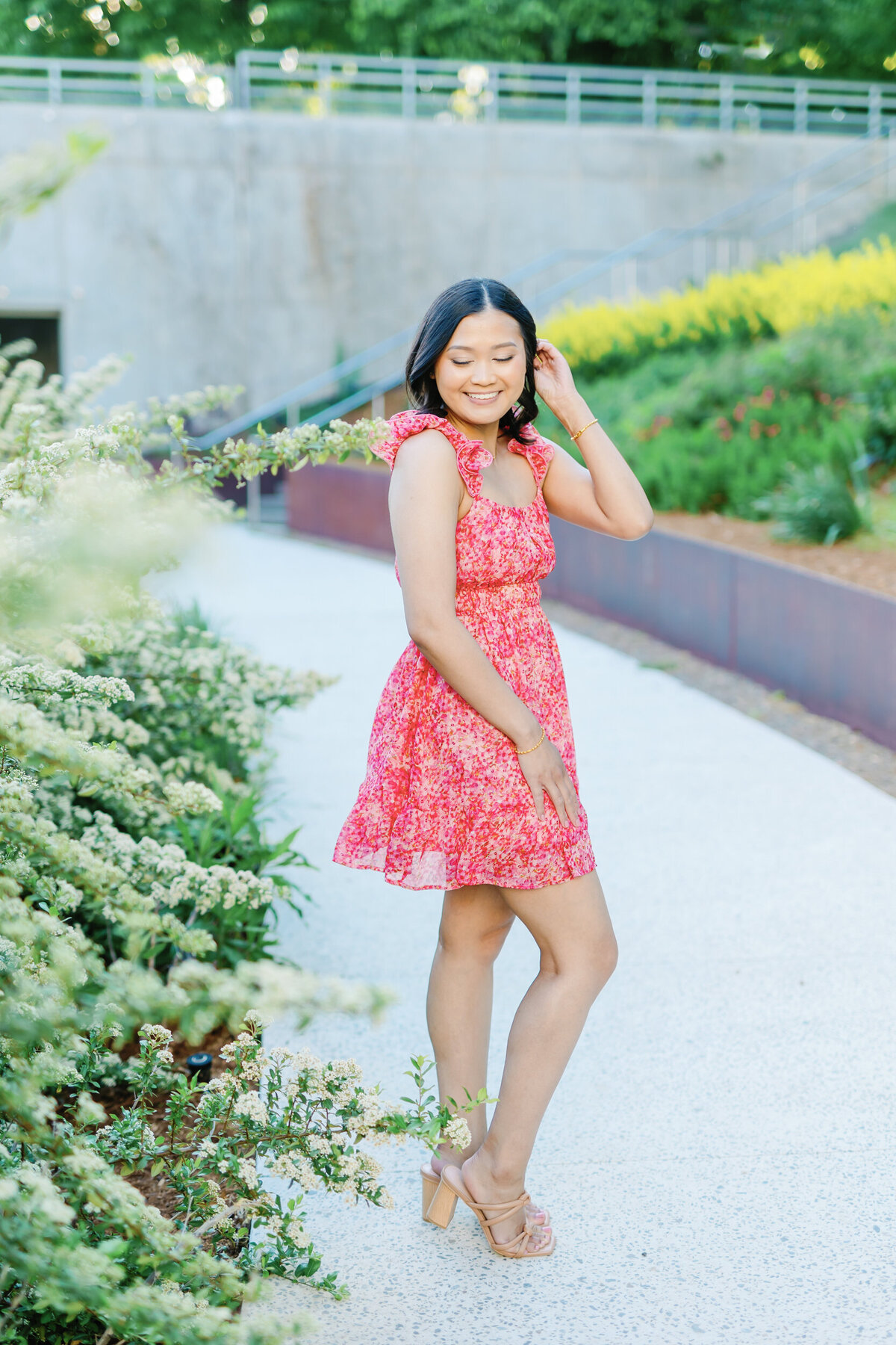 OU Senior photoshoot - Myriad Gardens OKC - Amanda Hitchen Photography-10