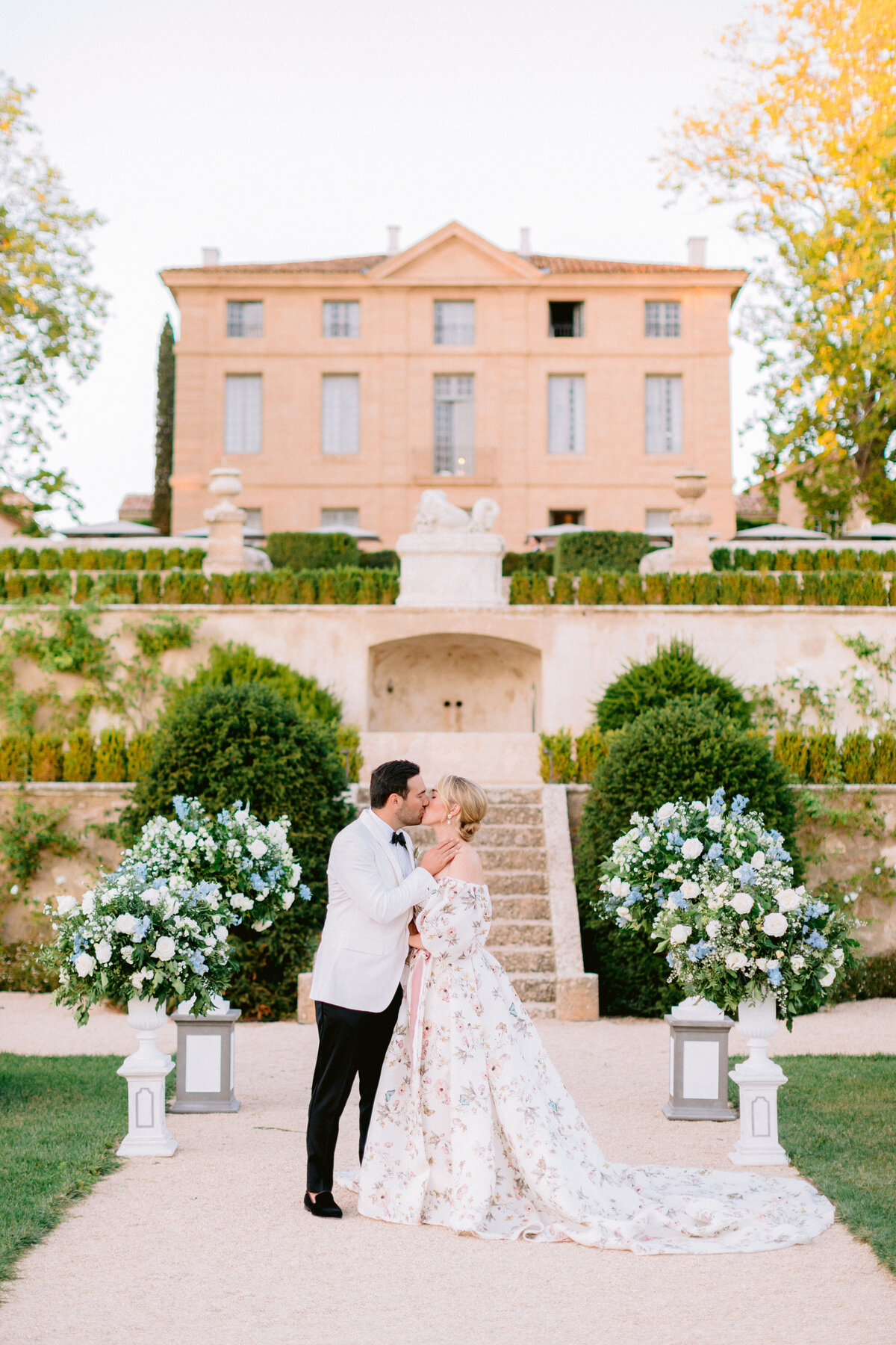 Luxury wedding planners and outstanding venues South of France