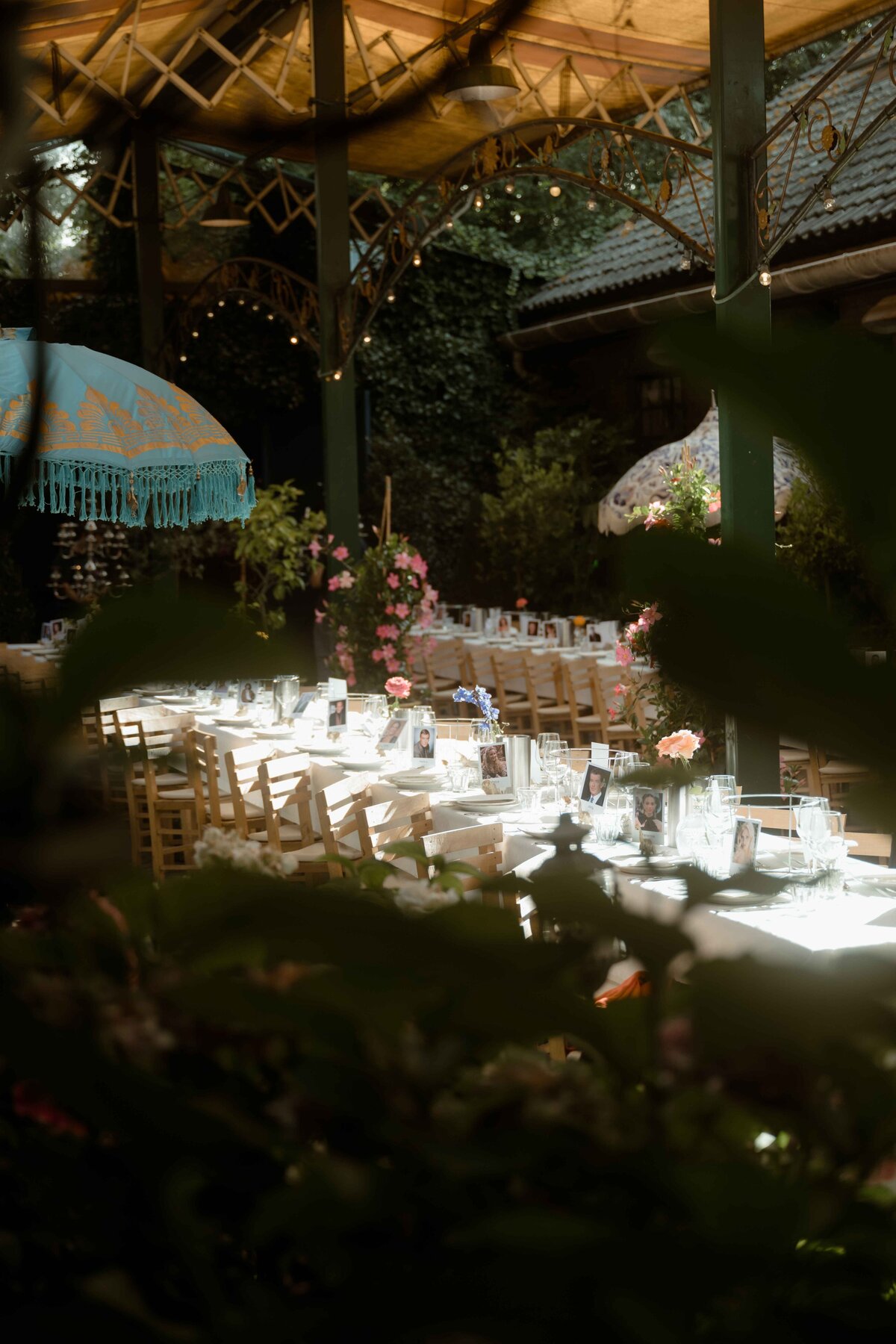 Trouwen-bij-Het-rijk-van-de-keizer-Amsterdam-Trouwfotograaf-Lauw-Design-&-Photography-9