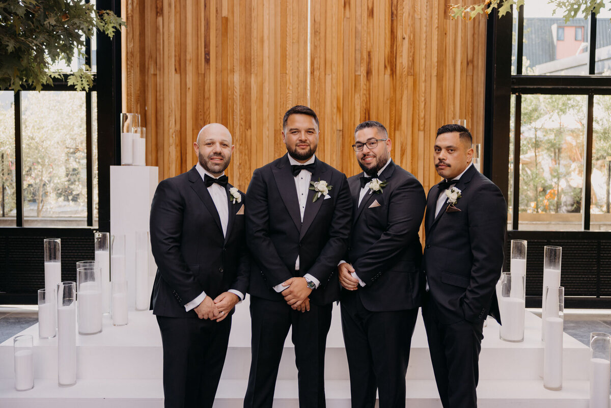 Nicole_and_sam_auckland_wedding©emmalinephotography_39