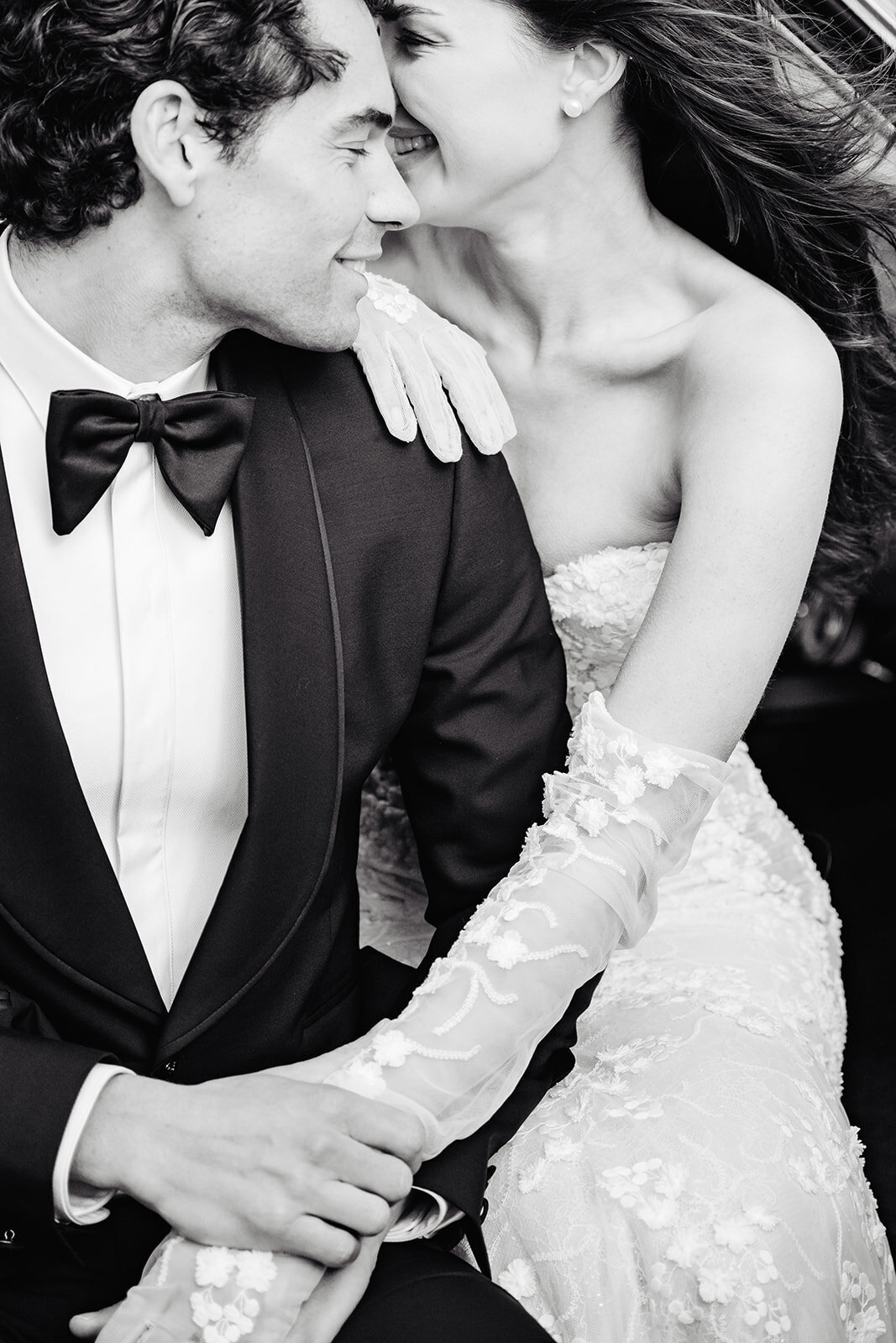 MorganeBallPhotography-Wedding-London-SparklingMoments-02-FourSeasonsCar-137-4420_websize