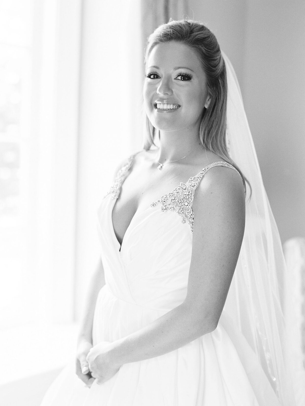 53ally-bobby-photography-fine-art-wedding-fearrington-inn-film