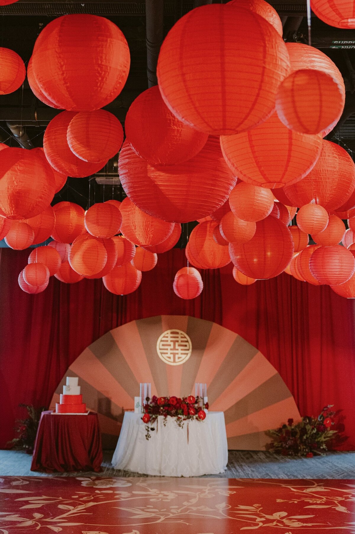 Faye-Fern-Creative-Bo-Shim-Steph-Brian-New-Jersey-NYC-Modern-Chinese-American-Wedding-Reception-Details-06-B