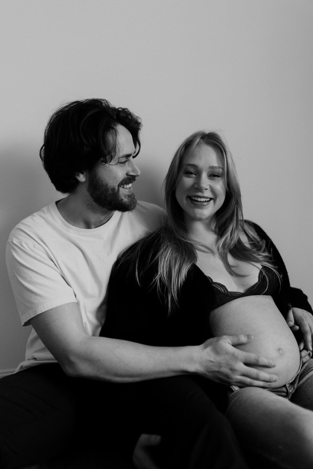 lifestyle maternity session kelowna | Levi & Victoria Creative-25