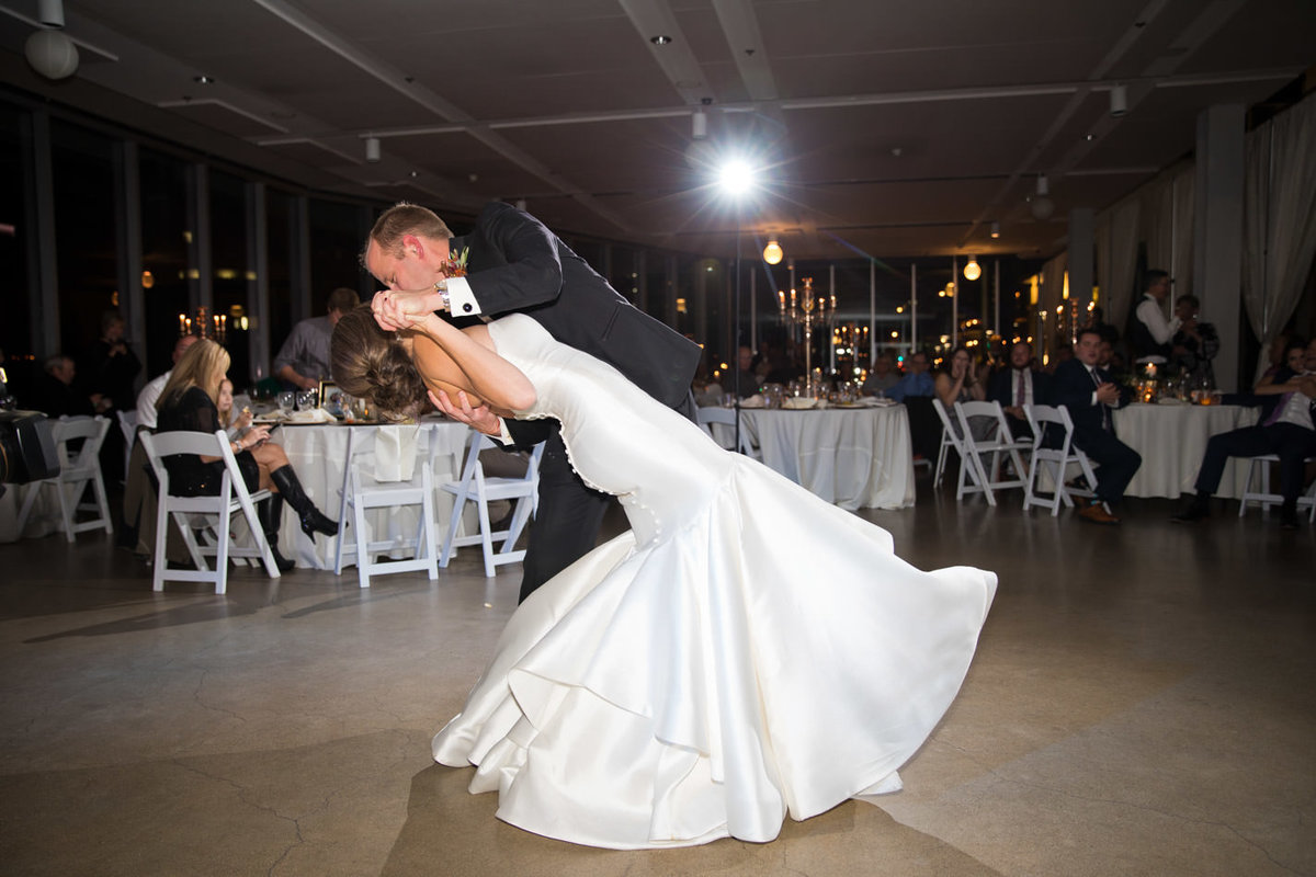 Minneapolis Wedding Photographer - Michael & Alyssa (122)