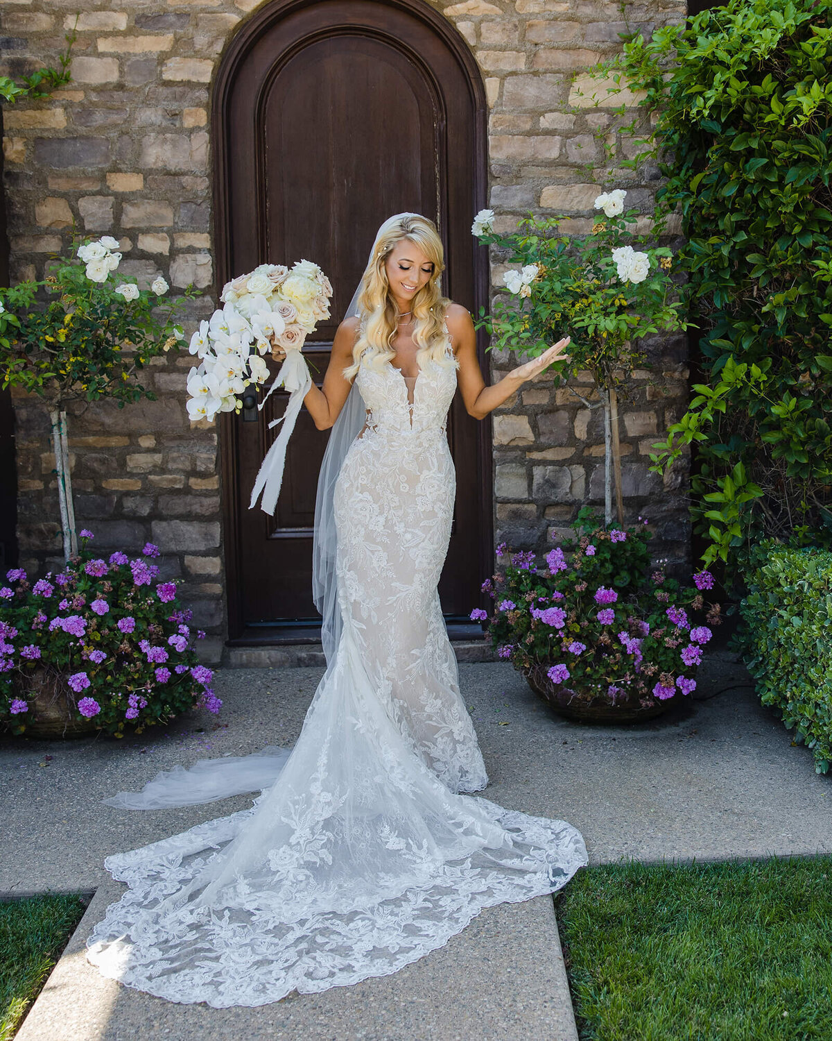 bride-portrait-private-estate-rancho-santa-fe-wedding