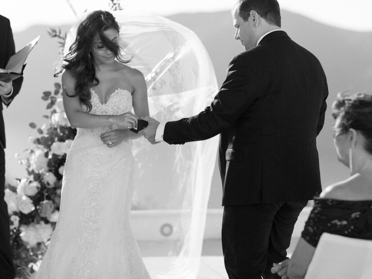 jarrodjphoto-greece-santorini-rocabella-wedding-39
