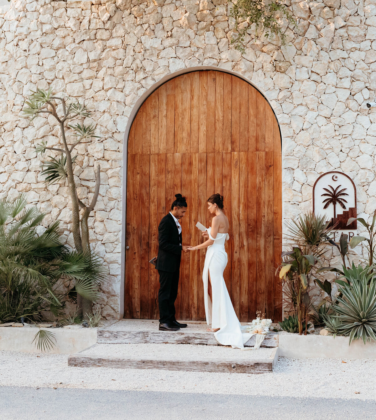 2. Getting ready - Tulum, Mexico wedding -1635