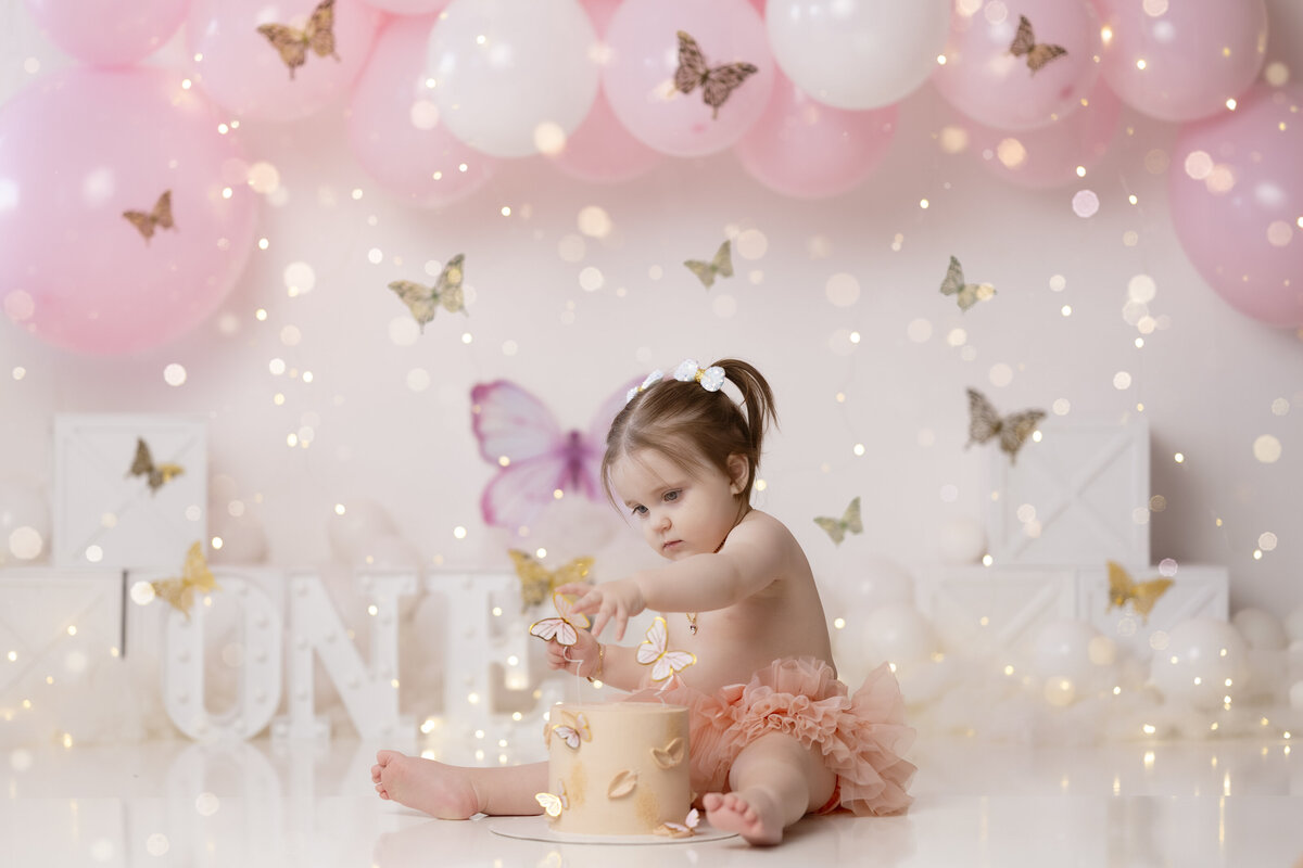 Edmonton Cake Smash Photographer1