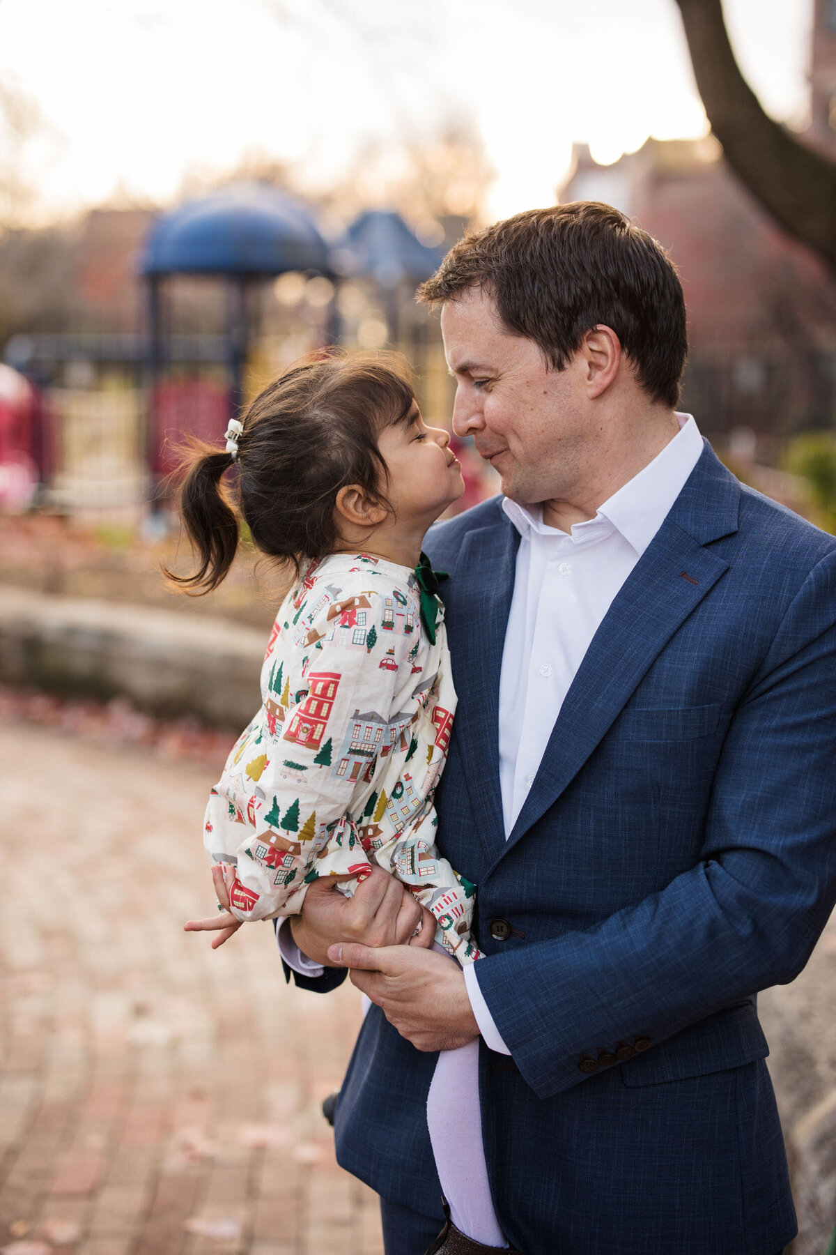 candid-natural-boston-newborn-family-photographer-zev-fisher-083