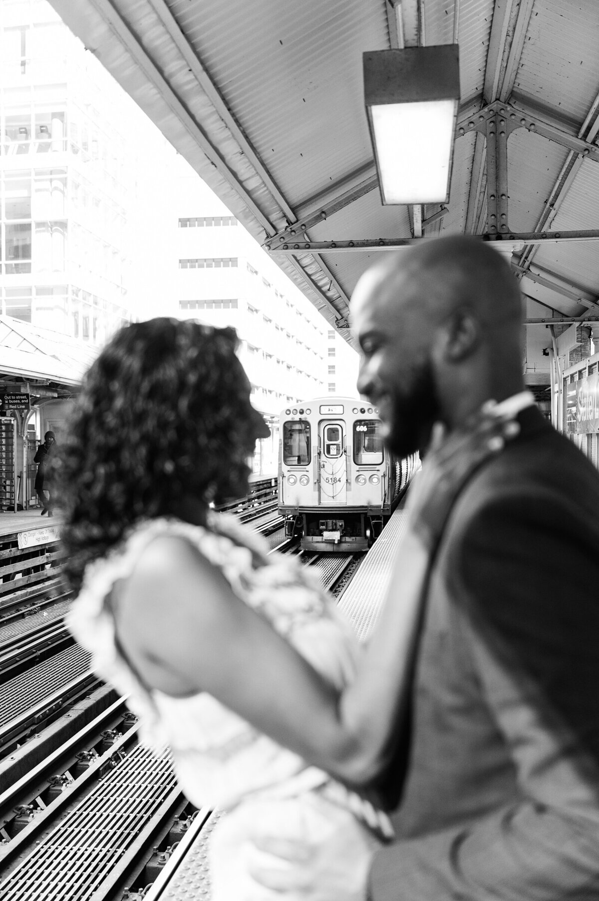 OdessaJames_ChicagoEngagement_0013