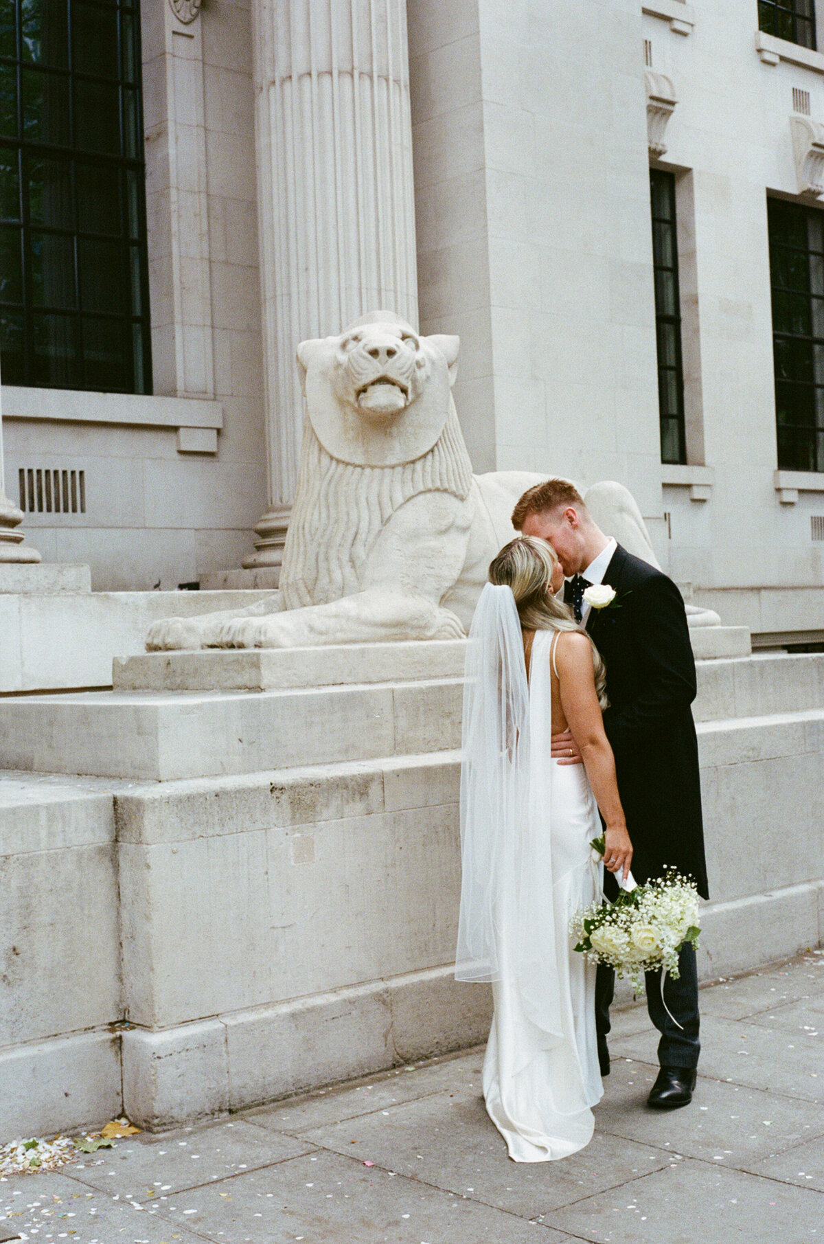 adorlee-weddings-23-Ellie-and-Charlie-analogue
