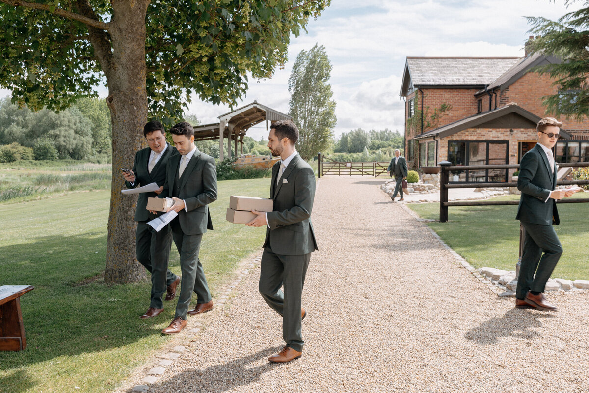willow_marsh_farm_wedding_photographer_-3