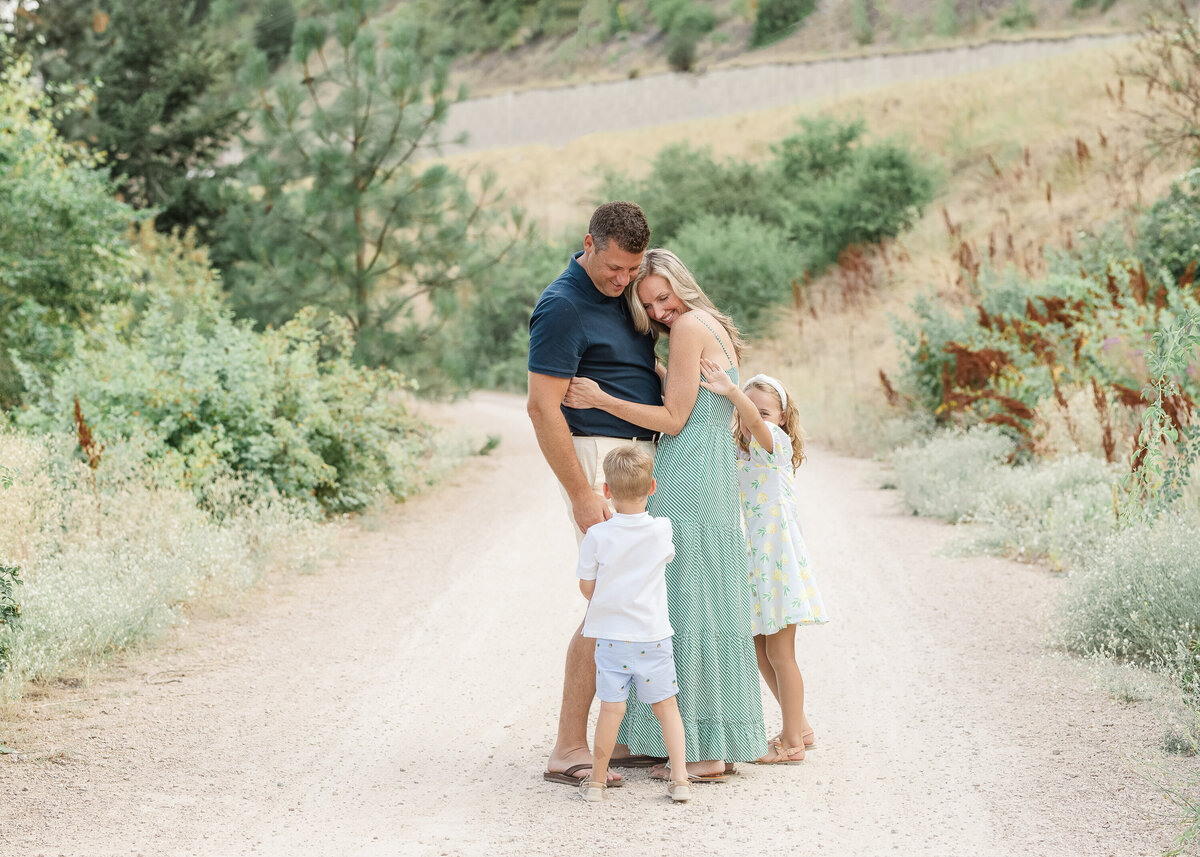 Kelowna-family-Photographer-297