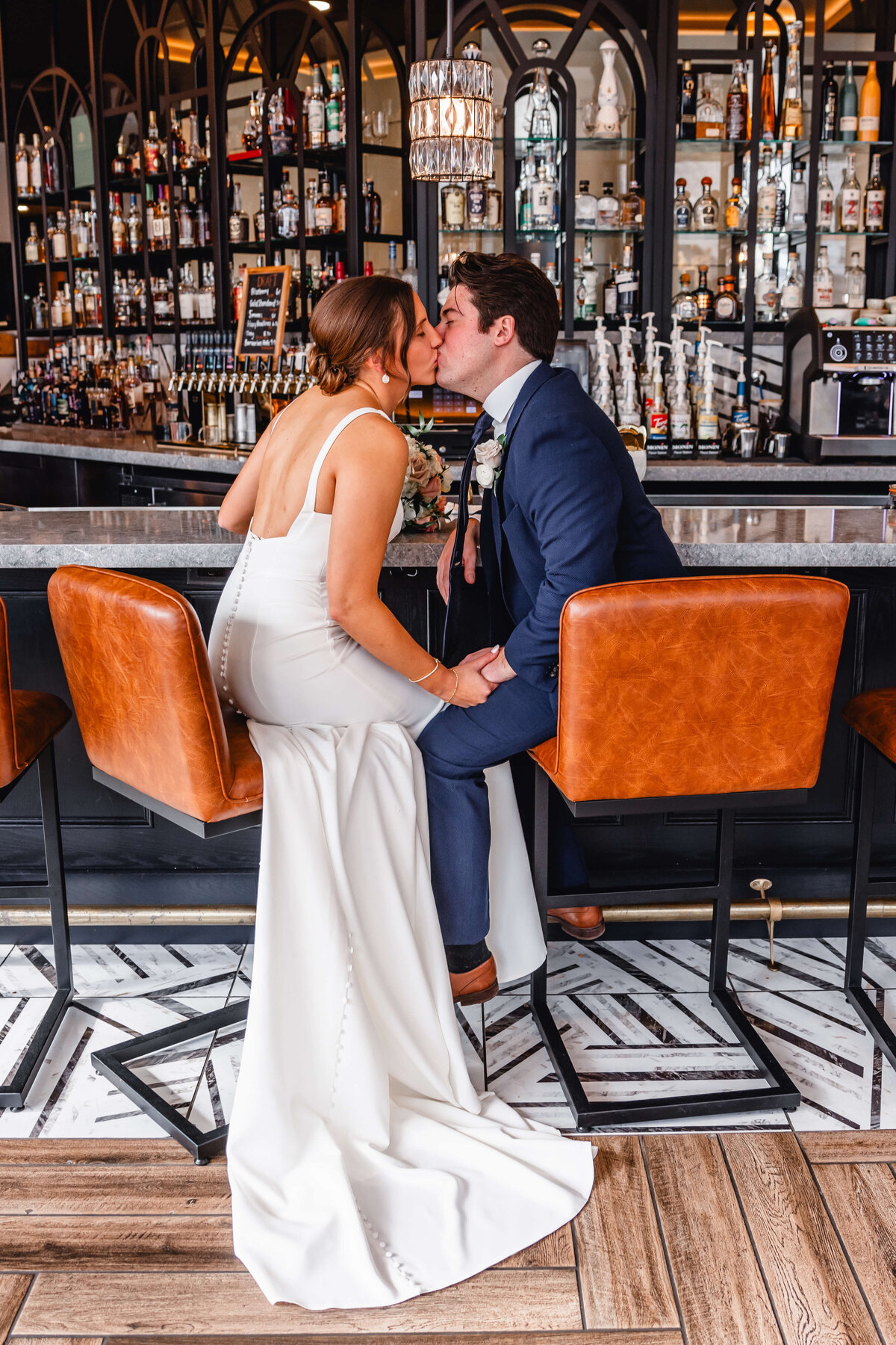 Couples photography across Ohio capturing love stories 4