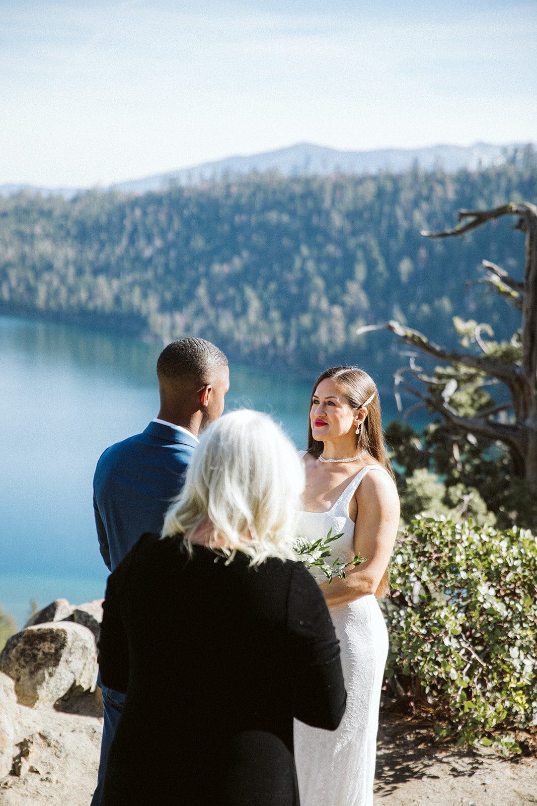 AJ Photography Armando Nevarez Lake Tahoe Elopement Photographer  Emotive Documentary5 (7)