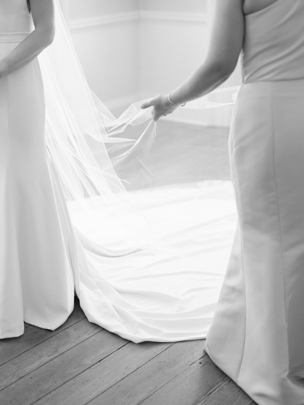 Charleston wedding at Lukes Chapel and Gadsden House - 7