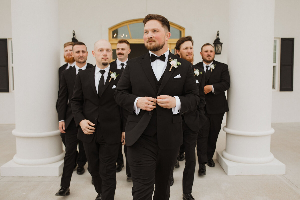 RenfroWeddingBridalParty_KenzieReiss_KenzieCaptures_JoplinMOWeddingPhotographer_ColoradoElopementPhotographer-85