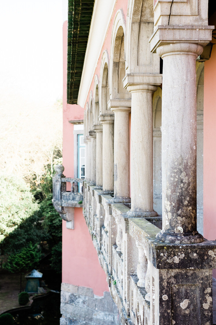 hidden-venezian-romance-wedding-penedos-sintra-portugal-74