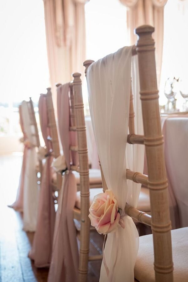 Pink and ivory wedding Prestwold (7)