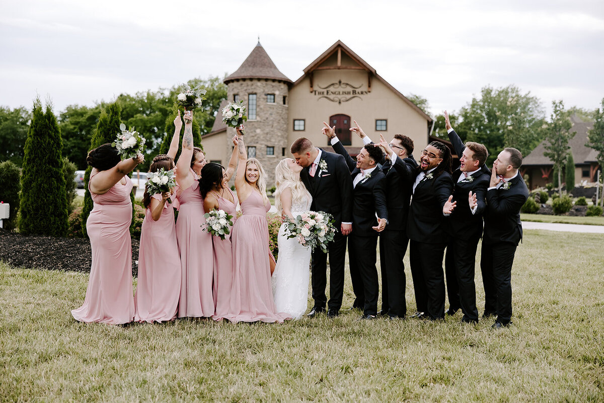 The English Barn | Kansas City Wedding & Event Venue