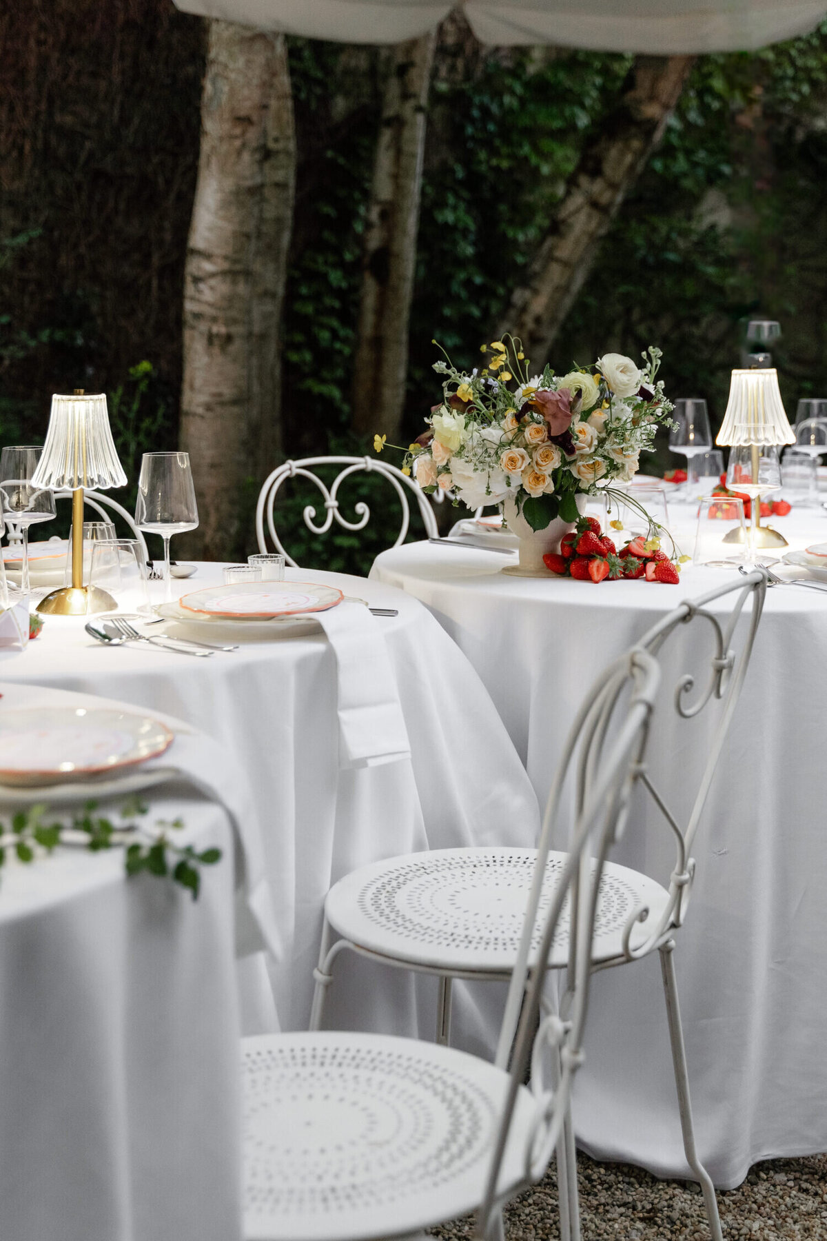 Wedding-Garden-Party-in-Normandy-Lea-Evrevin-Photographer-351