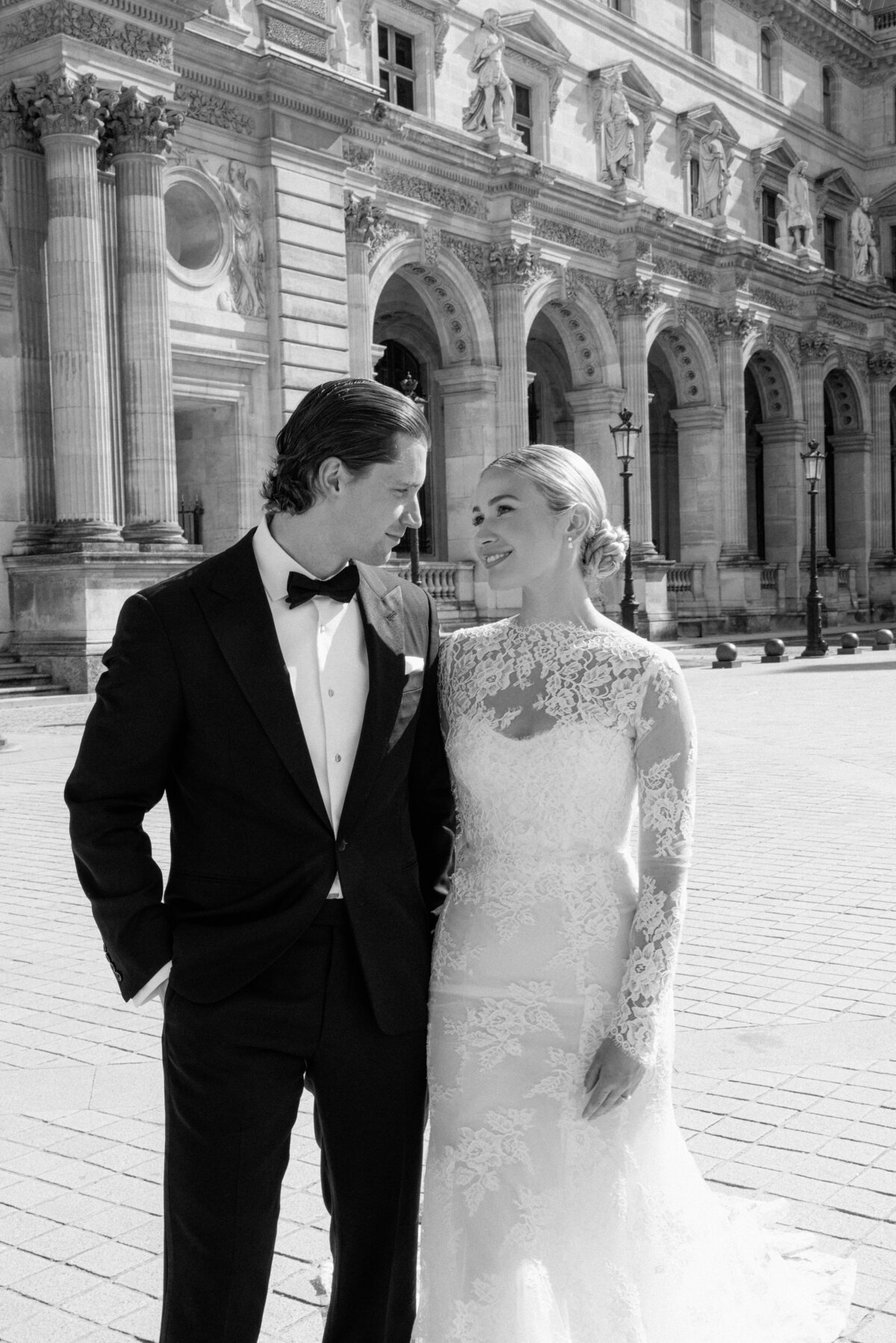 Jennifer Fox Weddings English speaking wedding planning & design agency in France crafting refined and bespoke weddings and celebrations Provence, Paris and destination wd238