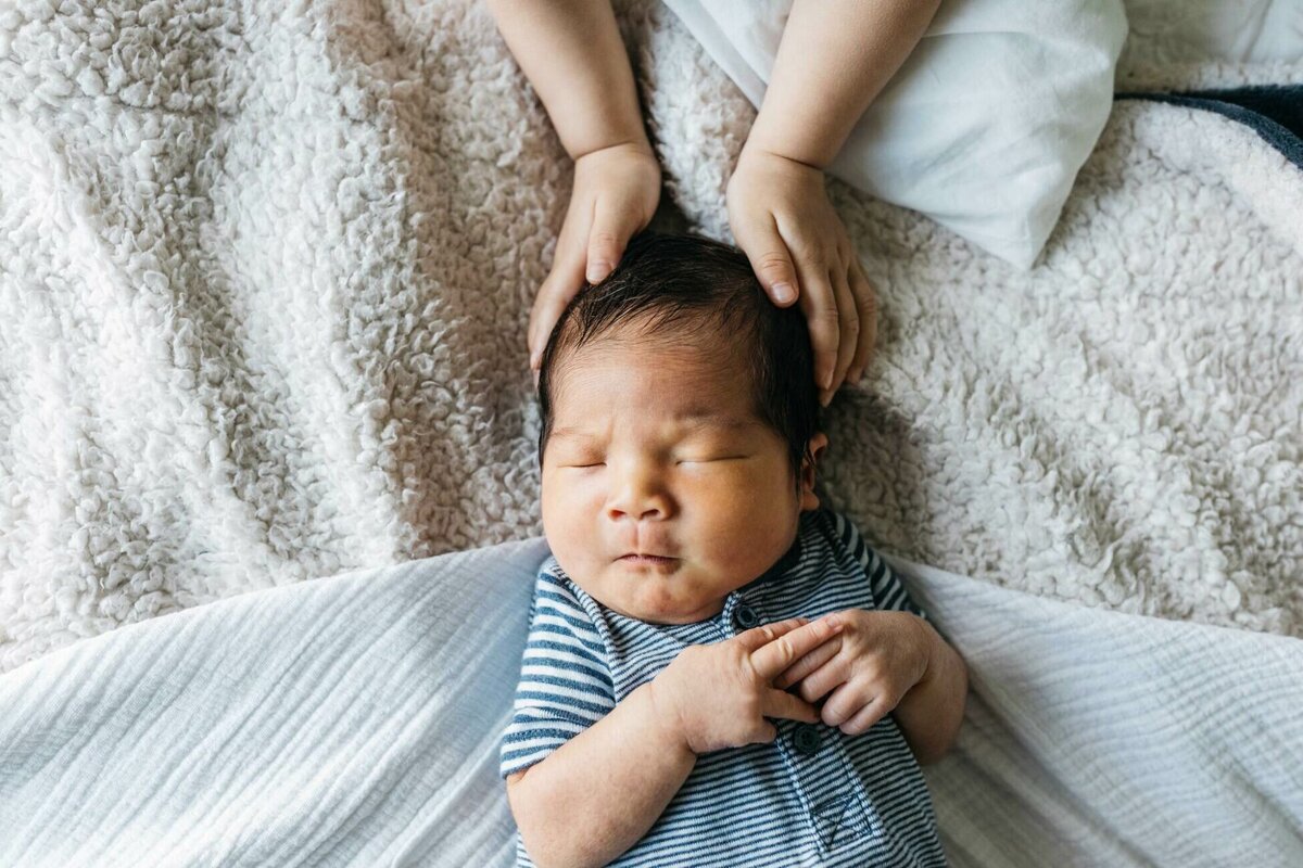 san-francisco-newborn-photographer-carmen-dunham-photography-6412-2M-1950x1300