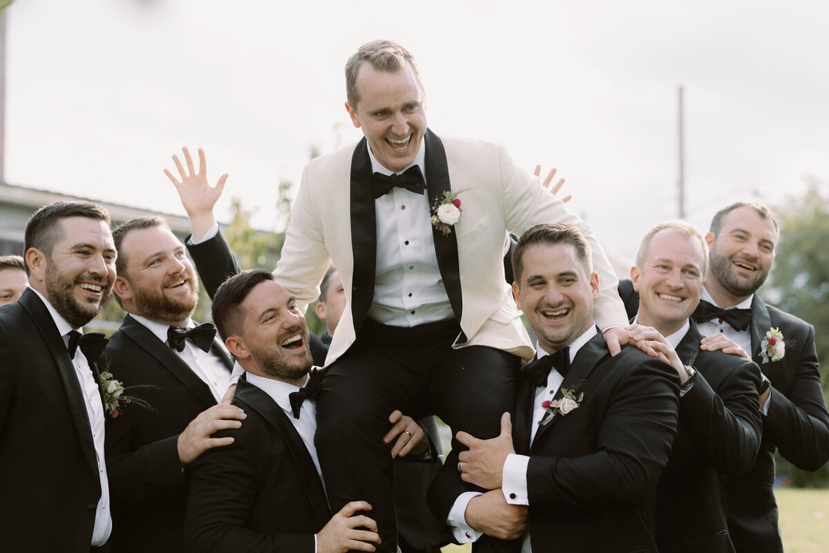 grooms-party-film-portrait