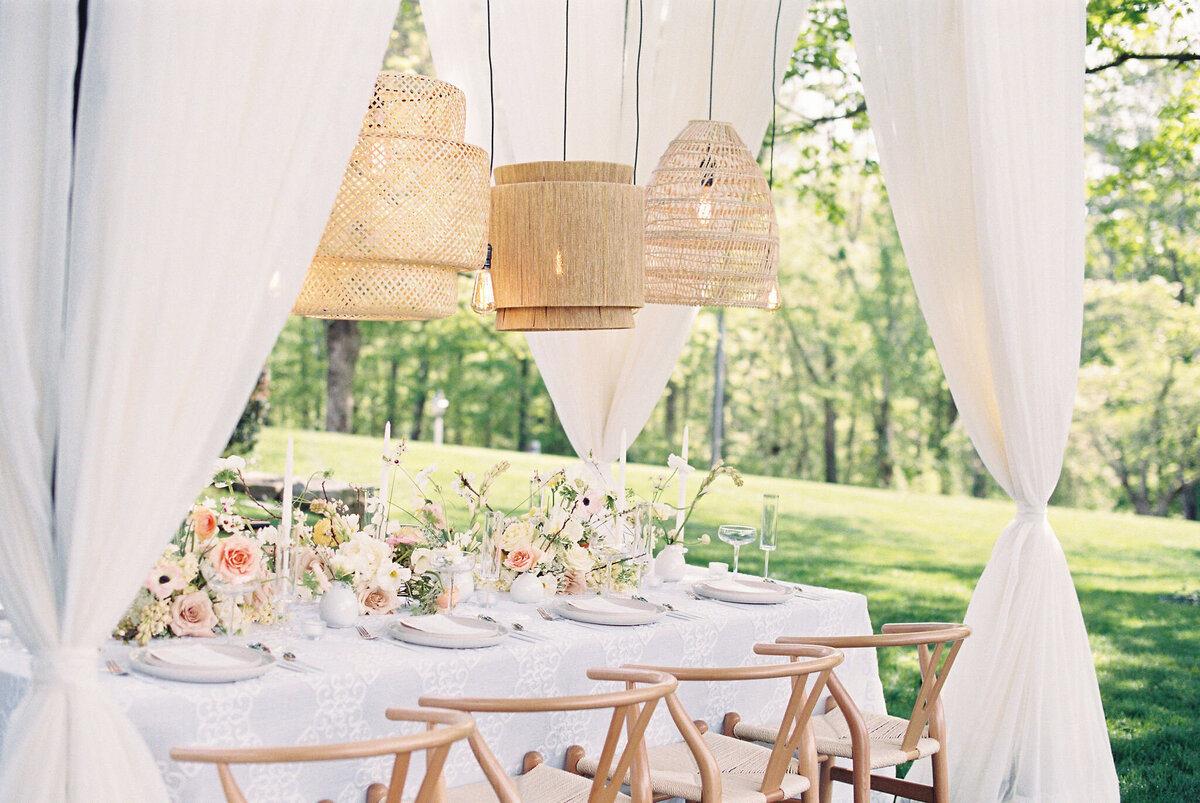 wedding-flowers-smith-farms-garden-wedding-ct-enza-events
