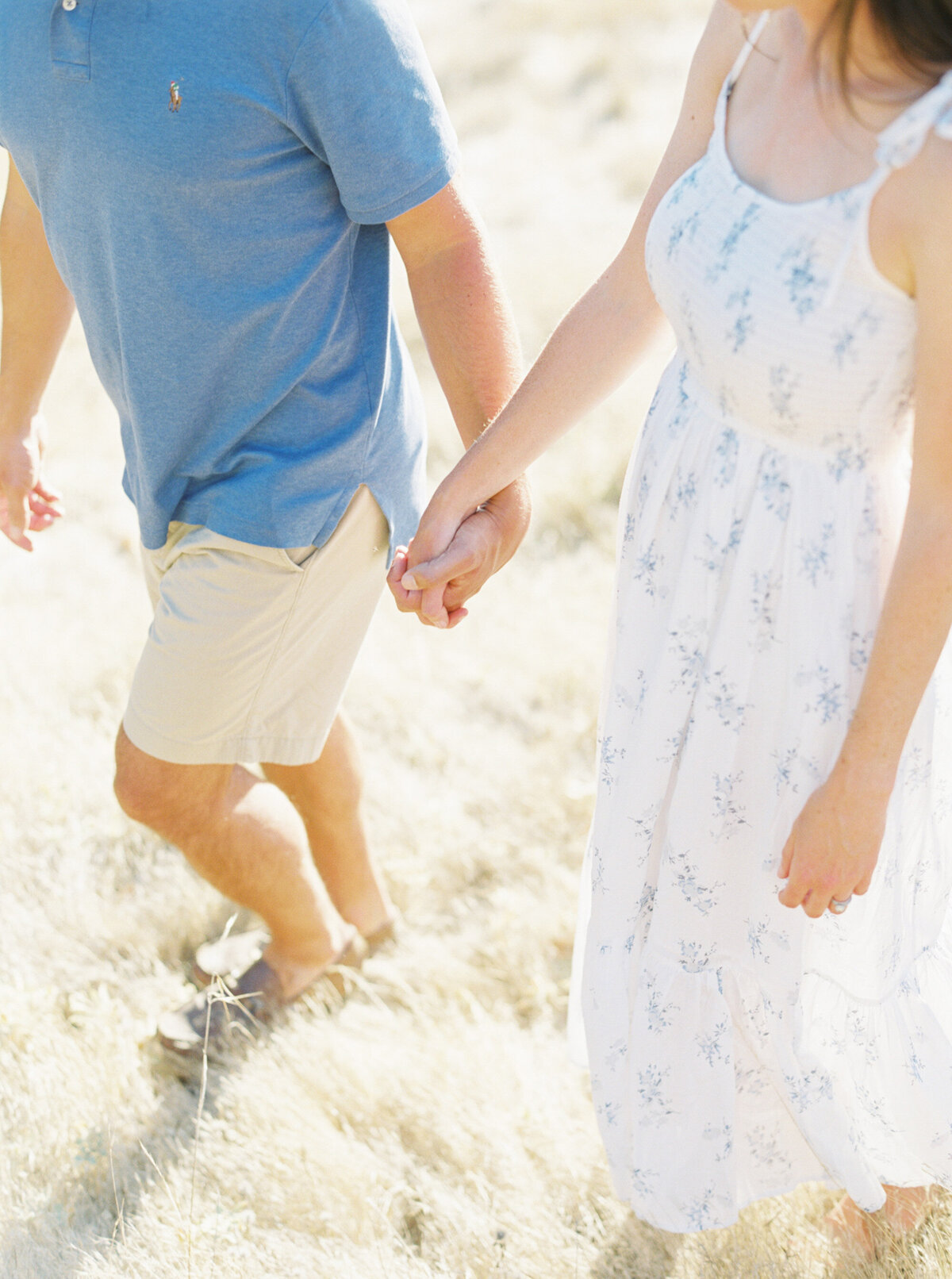 Emily March Photography Wilmington, North Carolina and Destination Wedding Engagement Photographer Heirloom Photography for Memorable Gatherings Light Airy Sentimental Imagery Images Weddings Risks_29