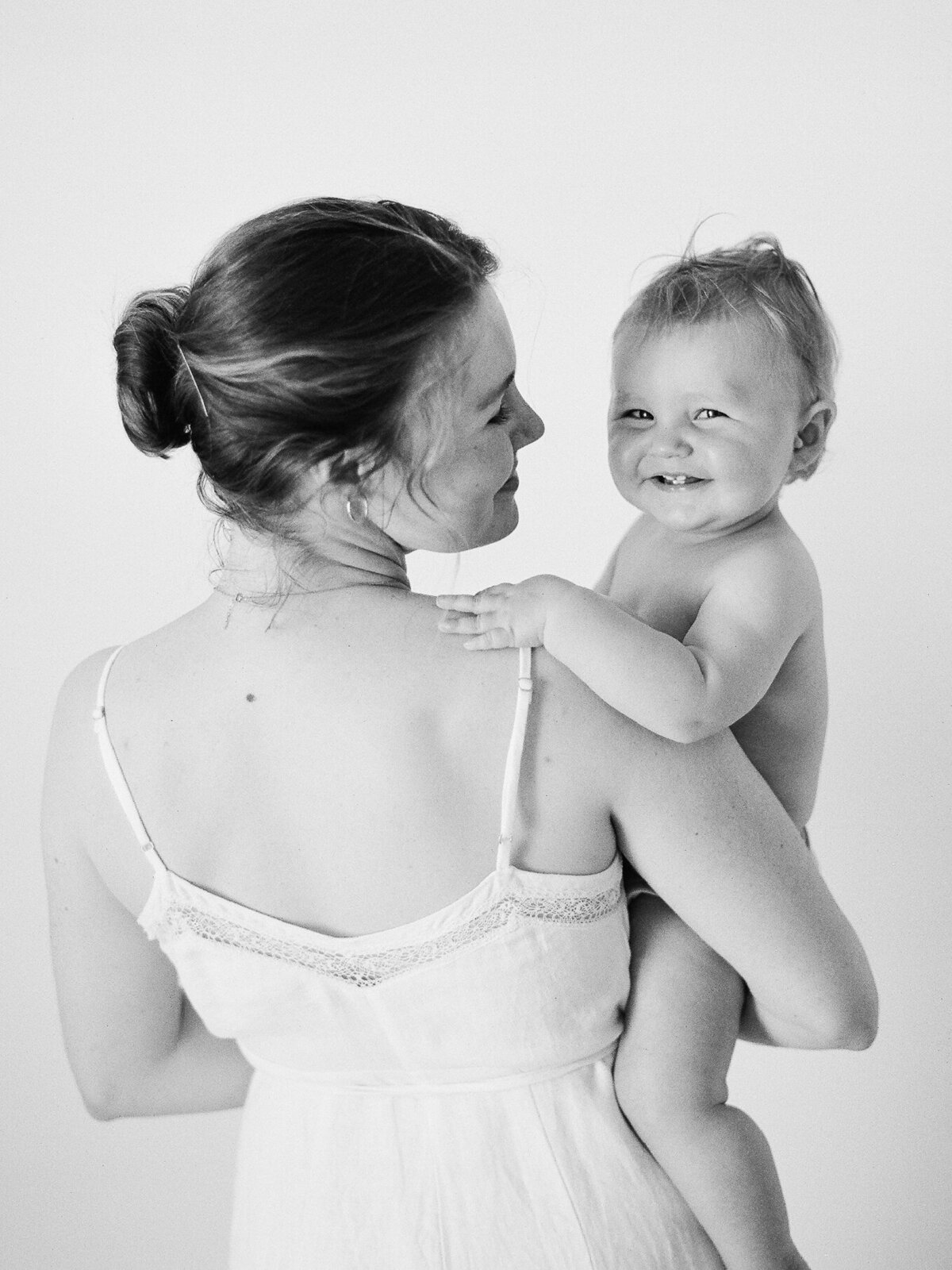 shaunae-teske-photography-motherhood-10