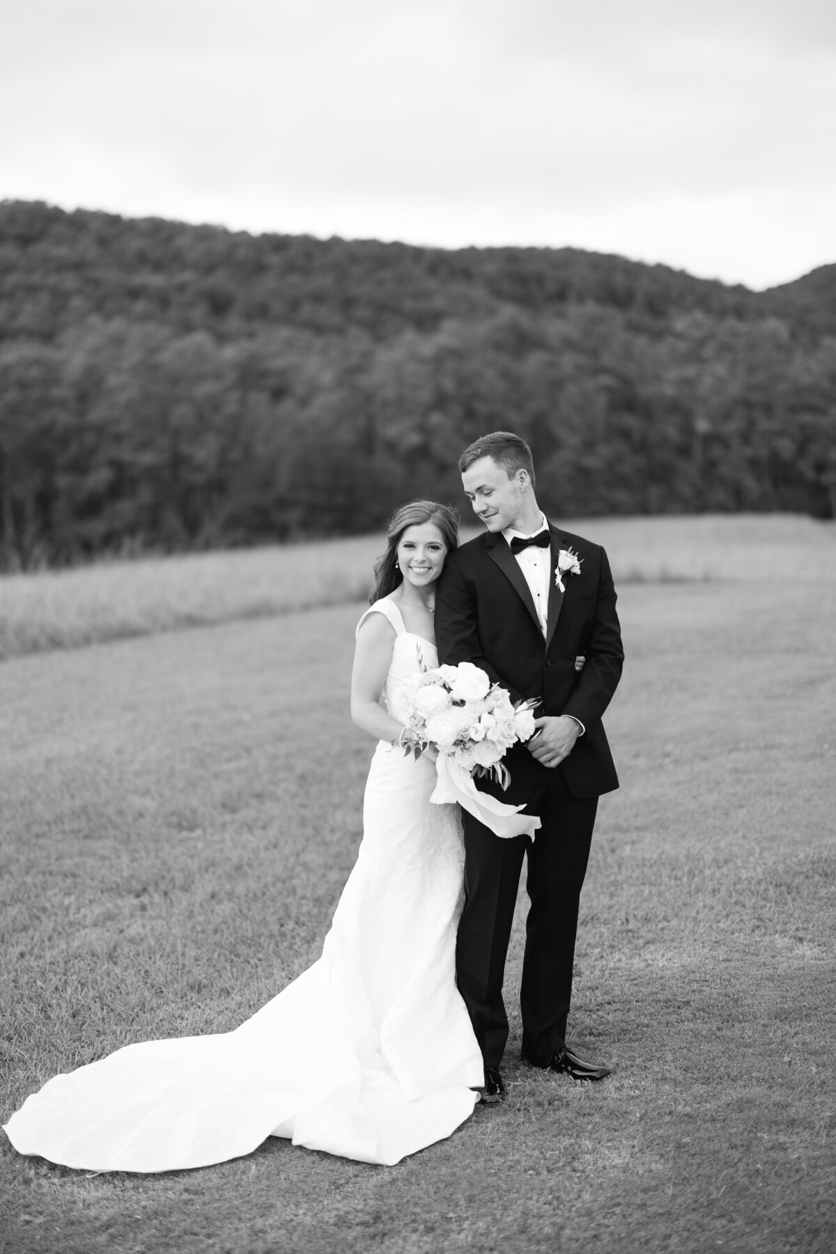 Katherine Horton Photography Olivia & Drew Wedding Day Katherine's Favorites_0082