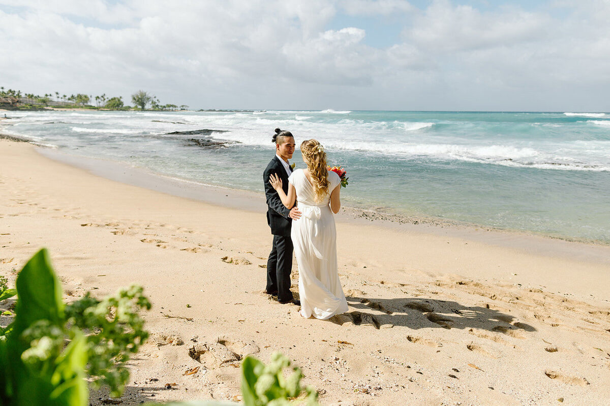 22.12.20_Emma and June_Hawaii wedding _0047_websize