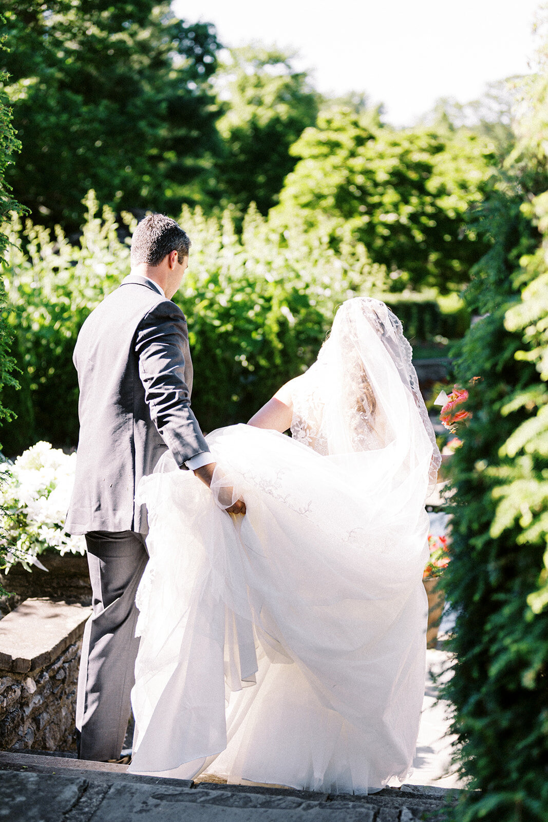 Lila & Rob Wedding_Kingwood Center Gardens-472