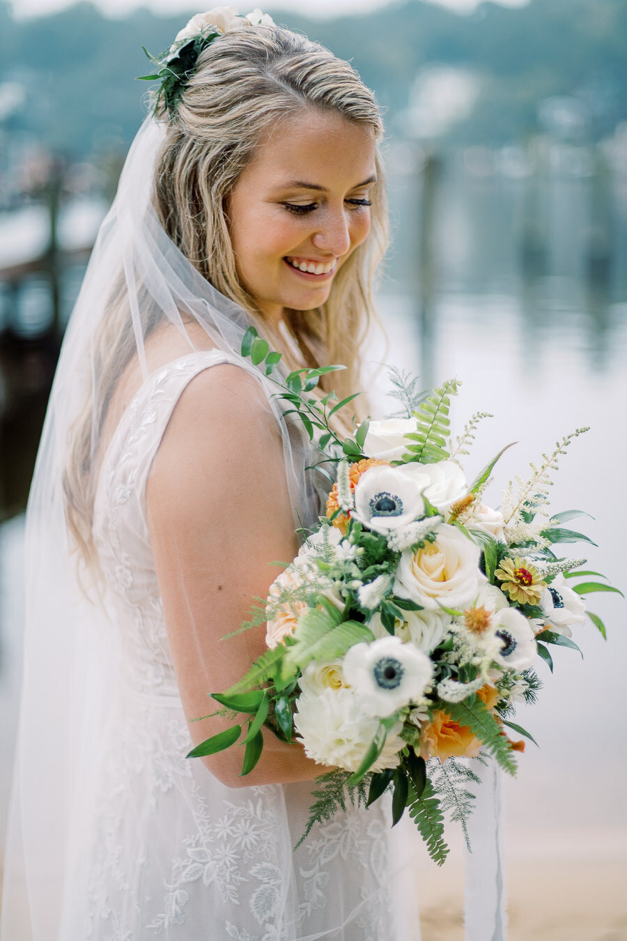 Leah_Ethan_Annapolis_Maryland_Fine_Art_Intimate_Waterfront_Wedding_Megan_Harris_Photography_-25