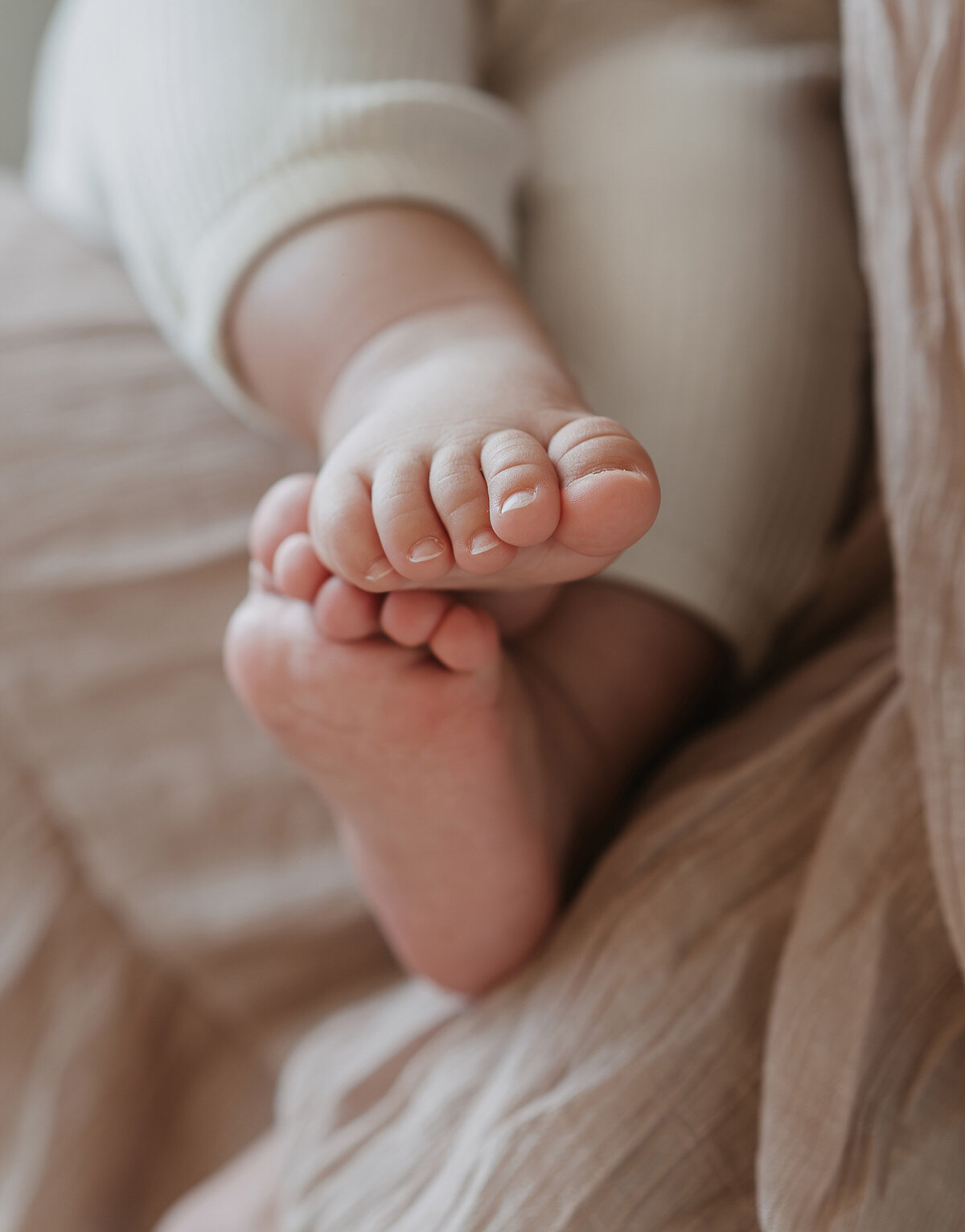 newbornshoot-detailfoto-voetjes