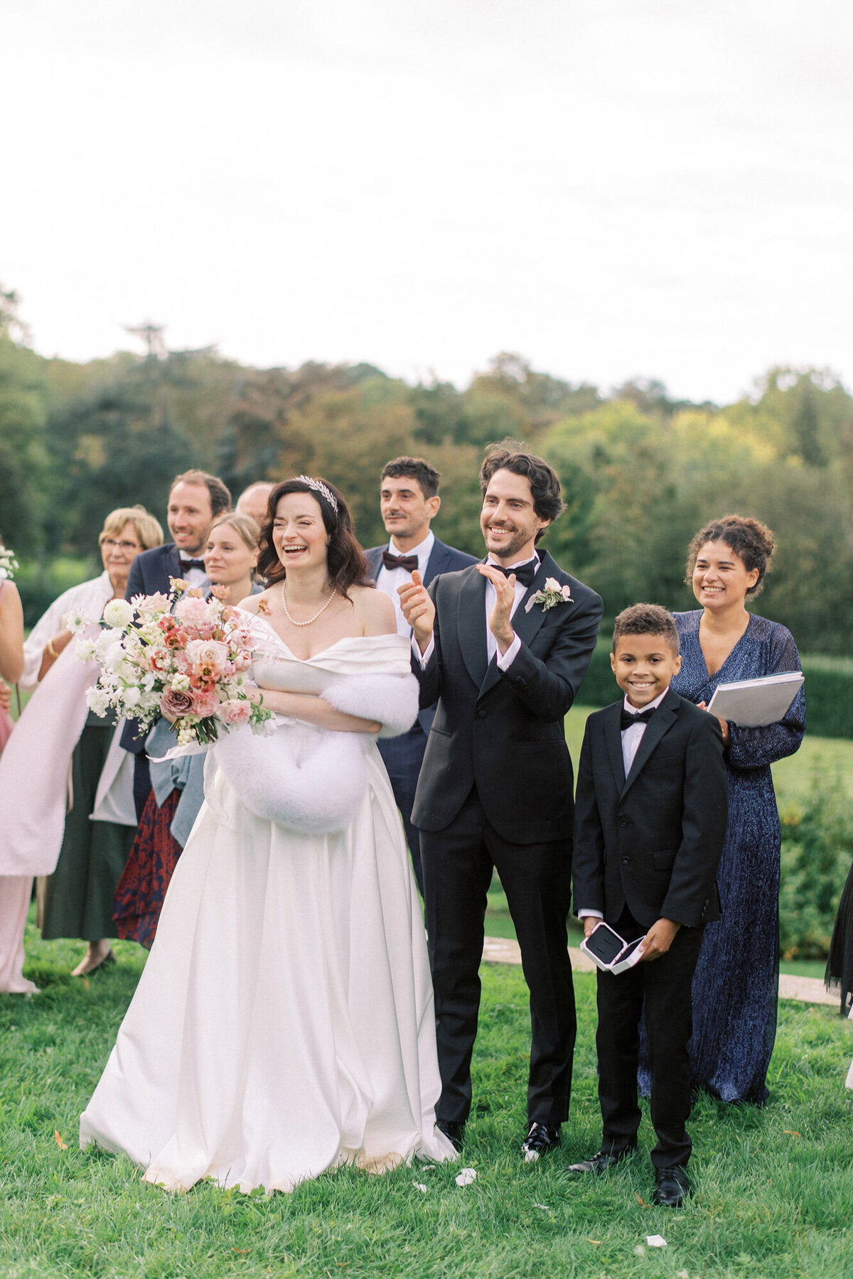 Maïlys Fortune Photography Husband Wife Wedding Weddings Photography France Switzerland Italy Timeless Dreamy Imagery Bilingual French English Destination Weddings Destination Wedding Provence French Riviera Paris Lake Como Tuscany109