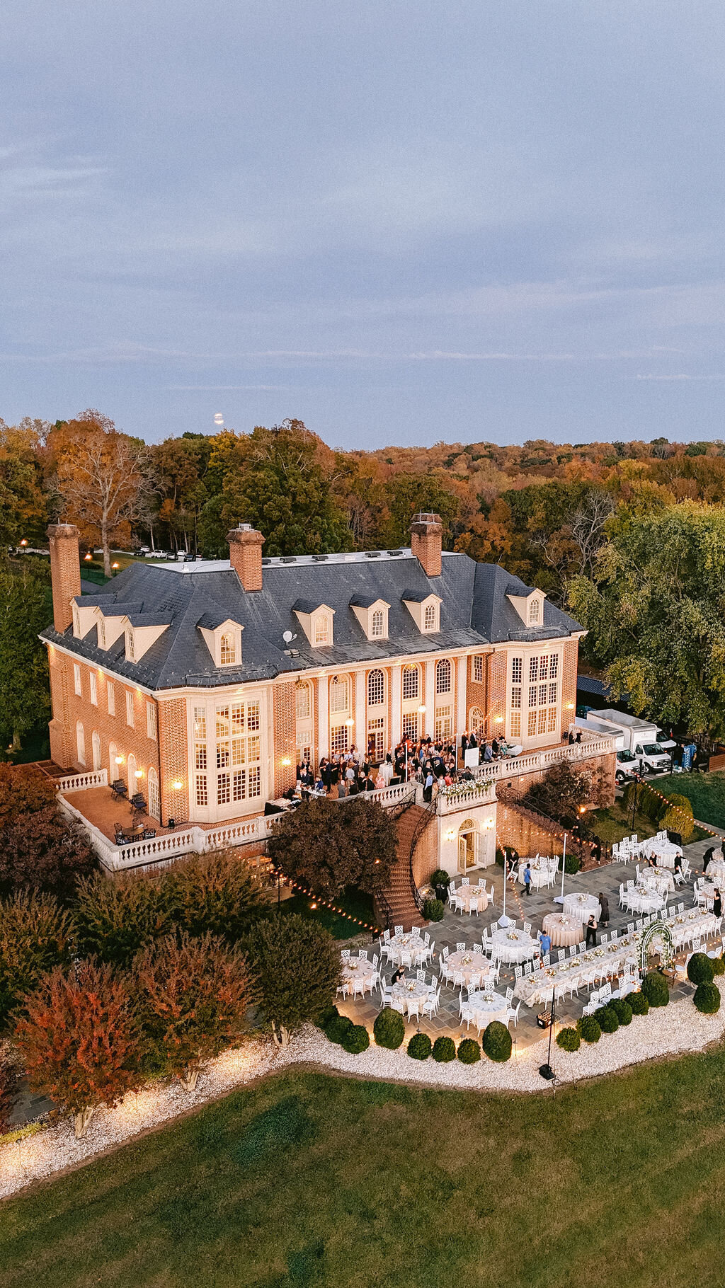 NikkiSanterre_CharlottesvilleLuxuryWeddingPhotography_EstateatRiverRunLKEvents_Jessica&Drew-3526