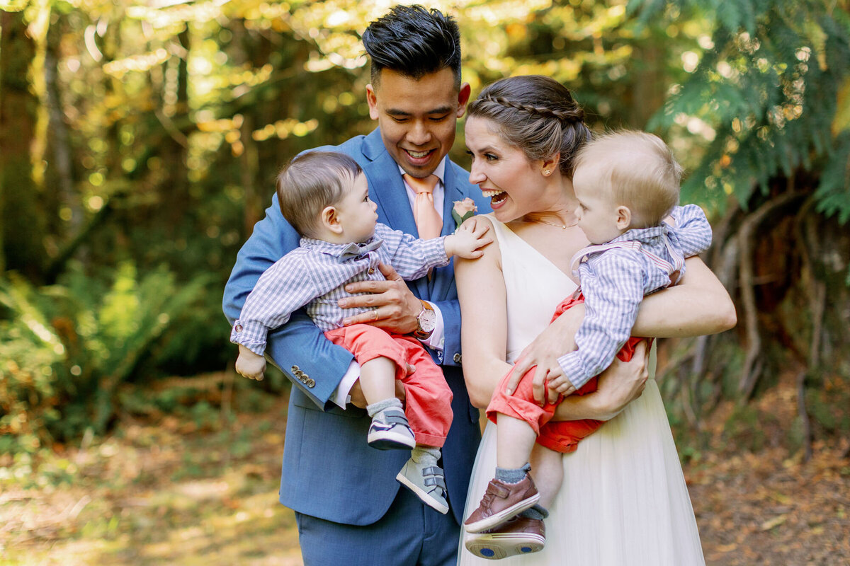 sungold-studios-seattle-wedding-photographer-35