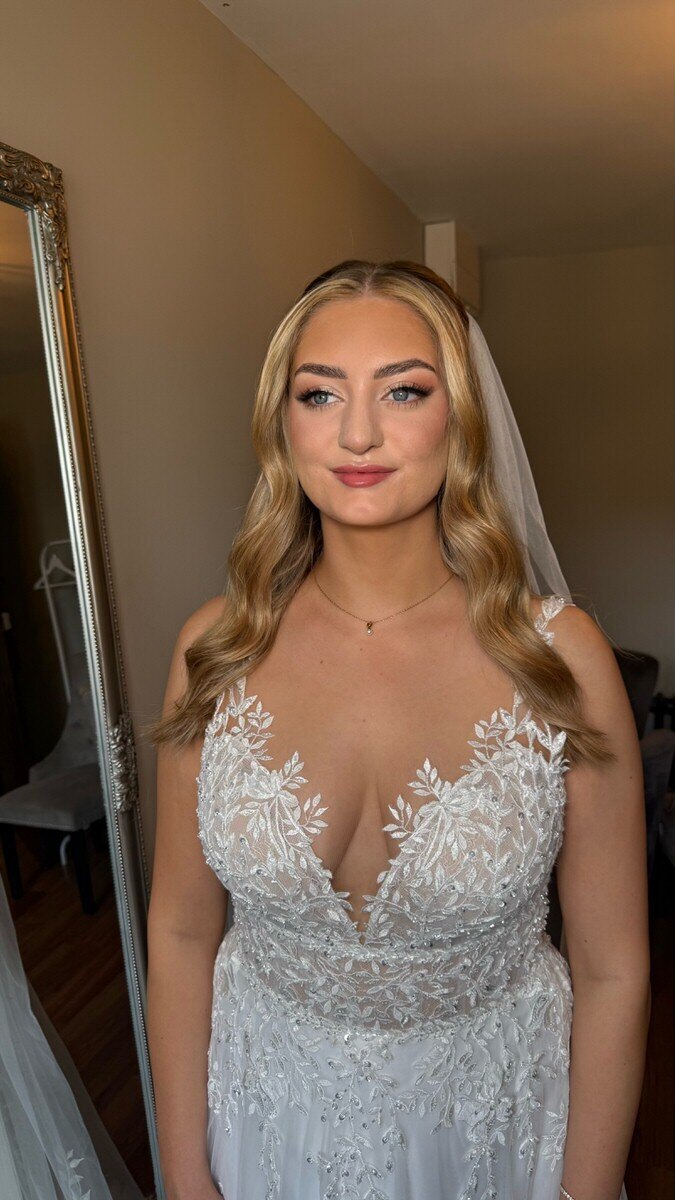 elegant-bridal-makeup-artist-berkshire (25)