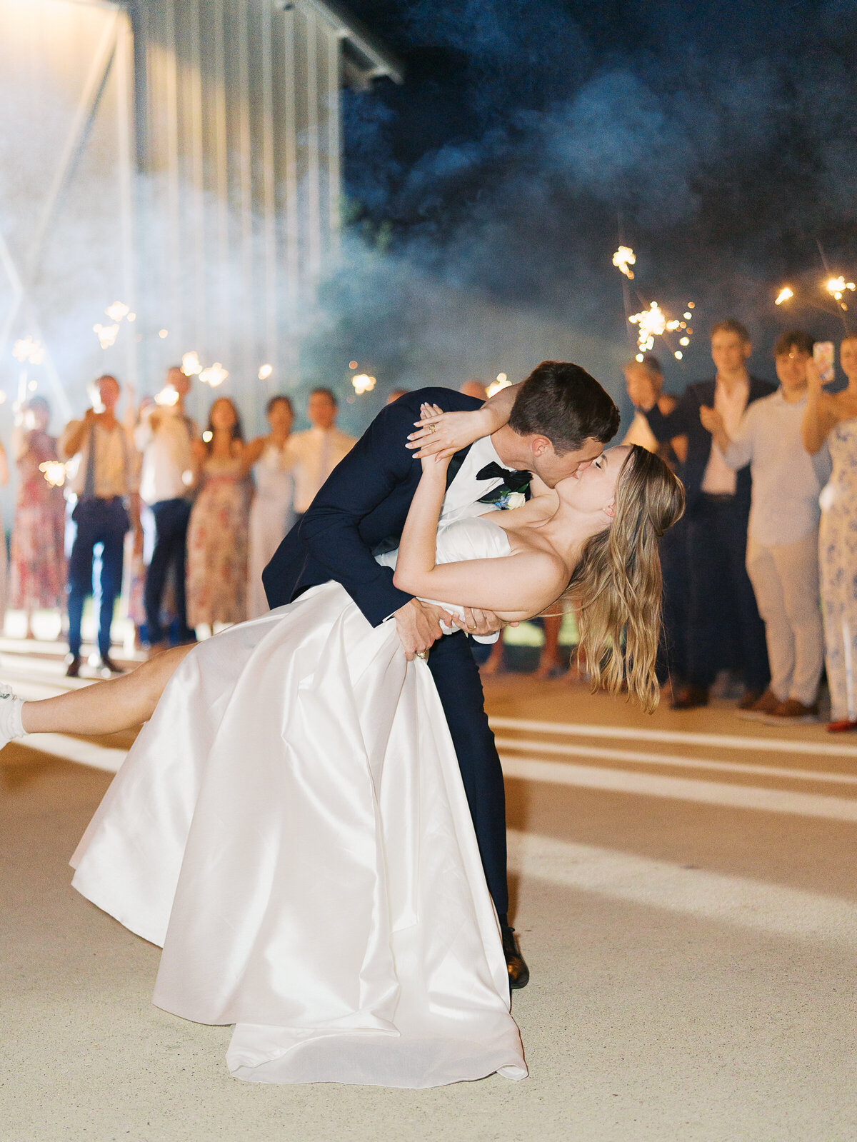 katie-dickey-photo-holubec-thefarmhouse-65