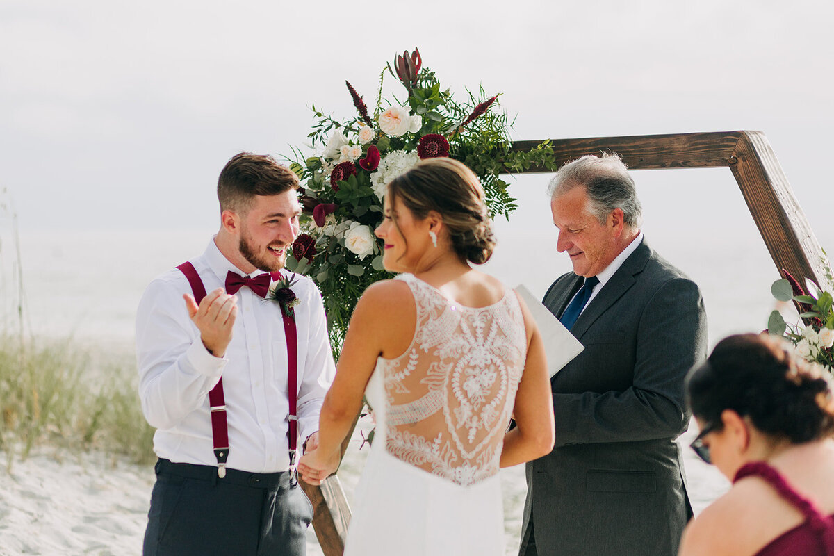 amber-mcwhorter-photo-florida-elopement-lions-club-treasure-island-chantilly-chic-celebrations-5
