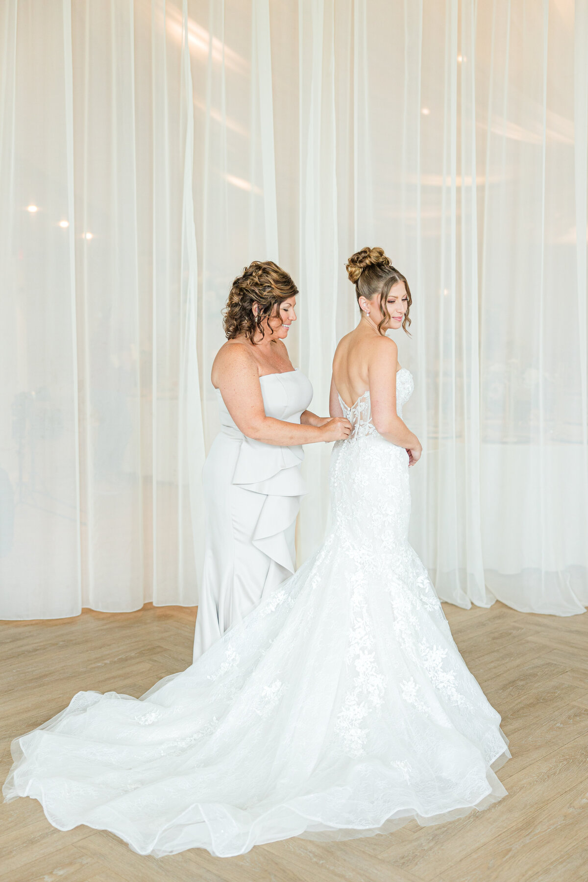Knoxville Wedding Photographer