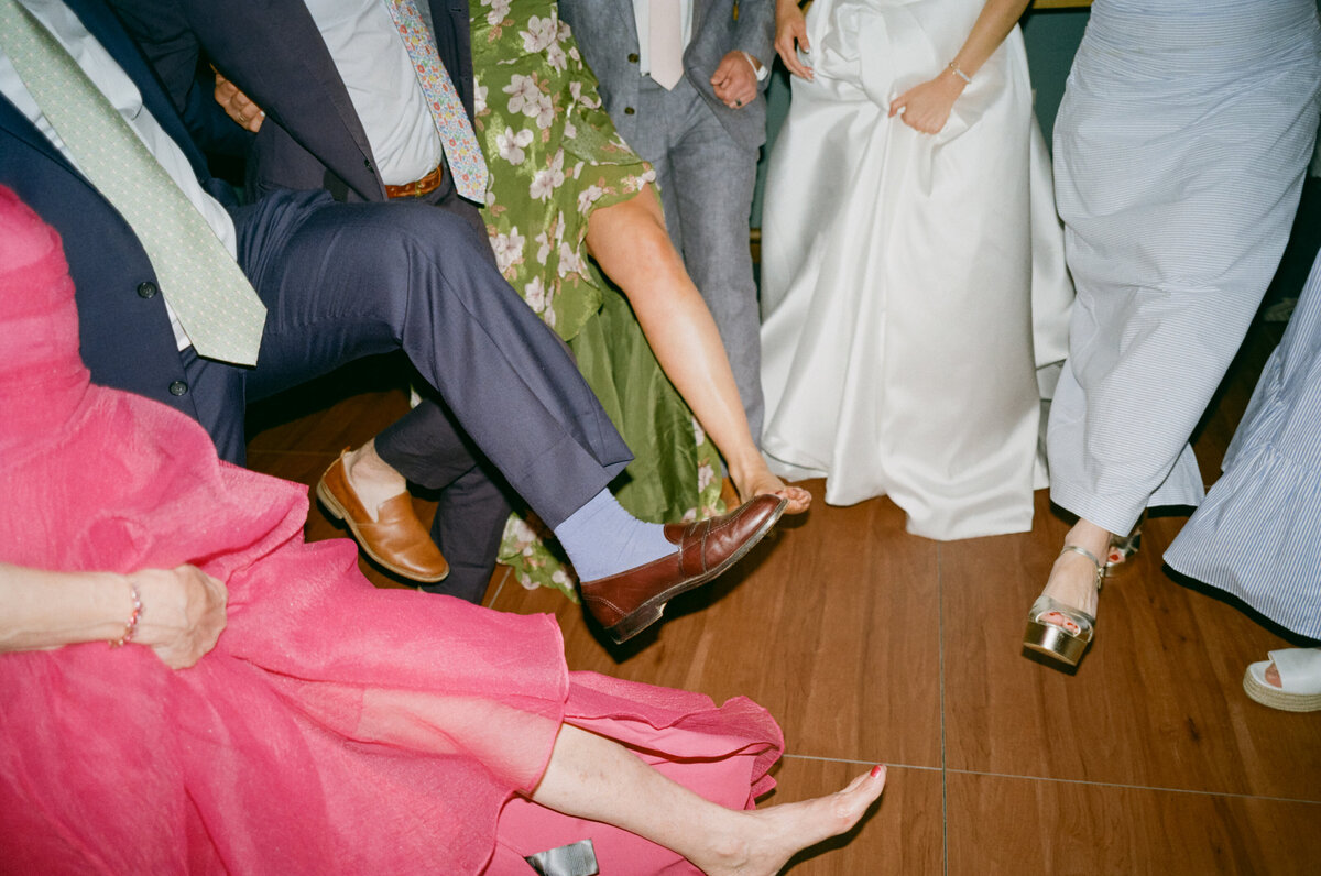 Martha’s Vineyard Wedding Photographer _ Film Wedding Photographer _ Olivia + Coby 06_06_25 _ Winnetu Wedding Photographer _ Castillo Holliday Photo + Film-104
