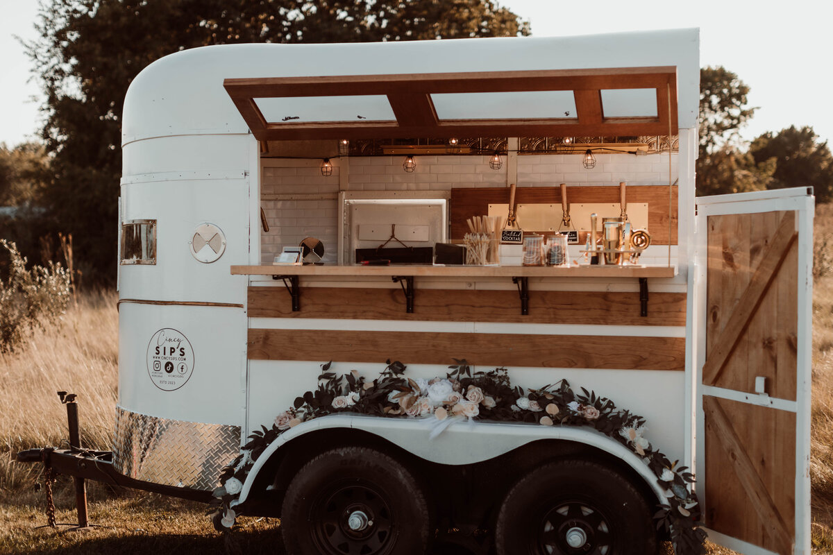 Cincy Sips - Mobile Bar in Cincinnati