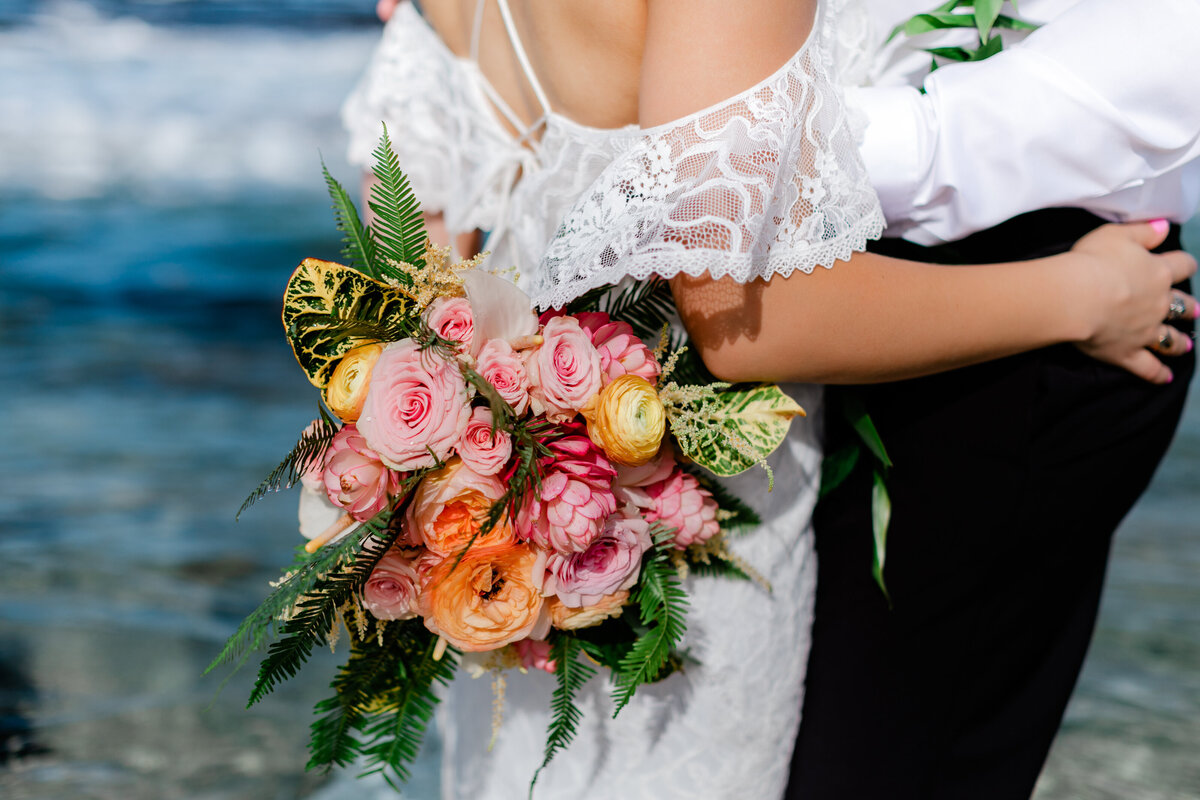 Beautiful flowers for Big Island Bride