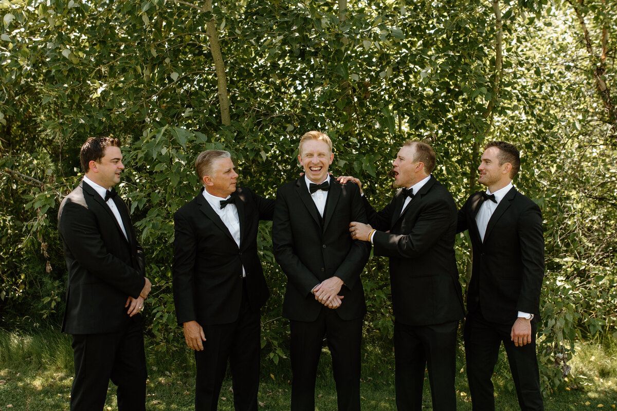 104-boise-wedding-photographer-idaho-linen-building