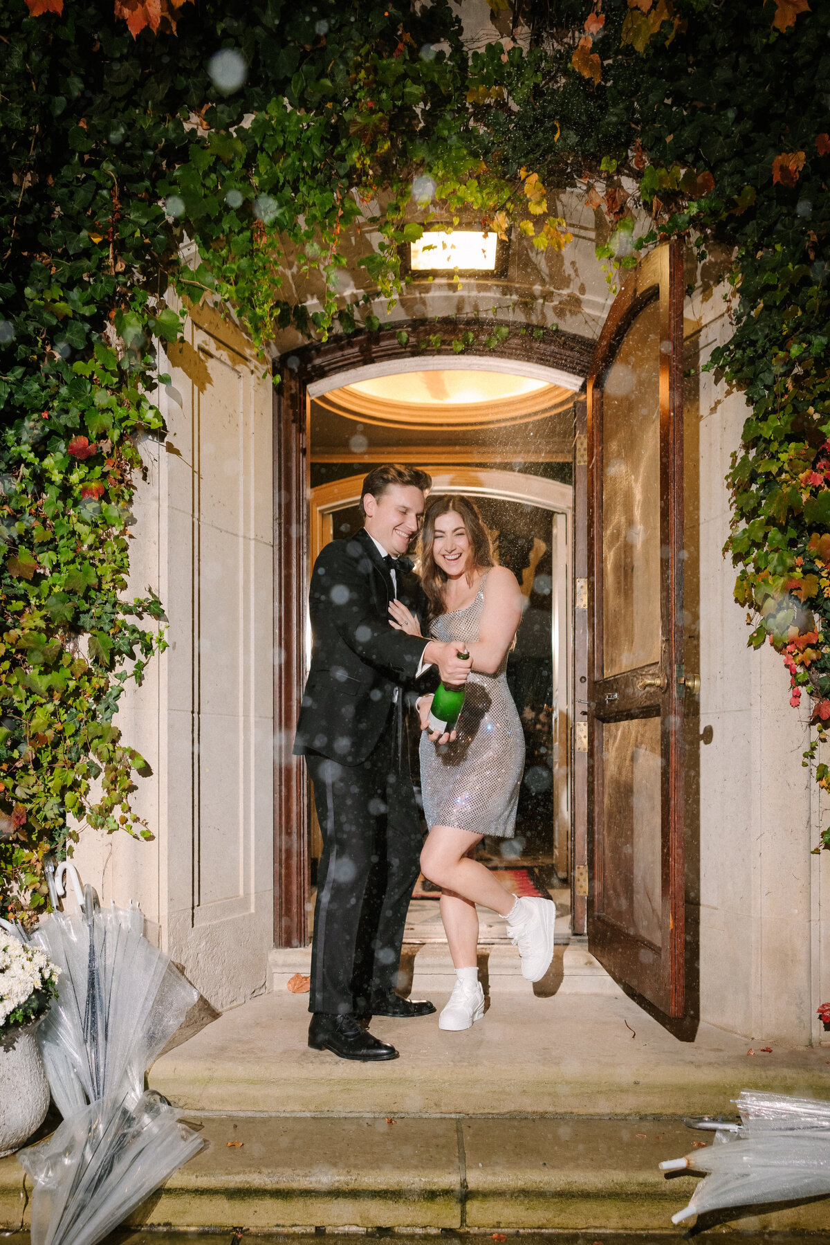 Ed and Aileen Photography Chicago Illinois Digital Film Wedding Engagement Photographers Destination Greencrest Manor79
